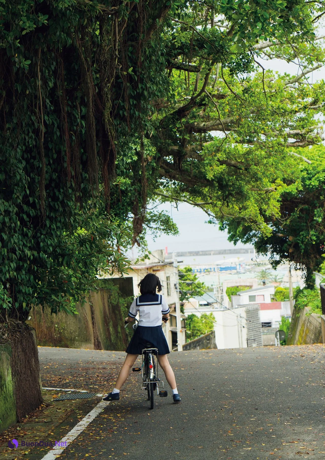 Hina Kikuchi 菊地姫奈, １ｓｔ写真集 はばたき Set.01 - Photo 6