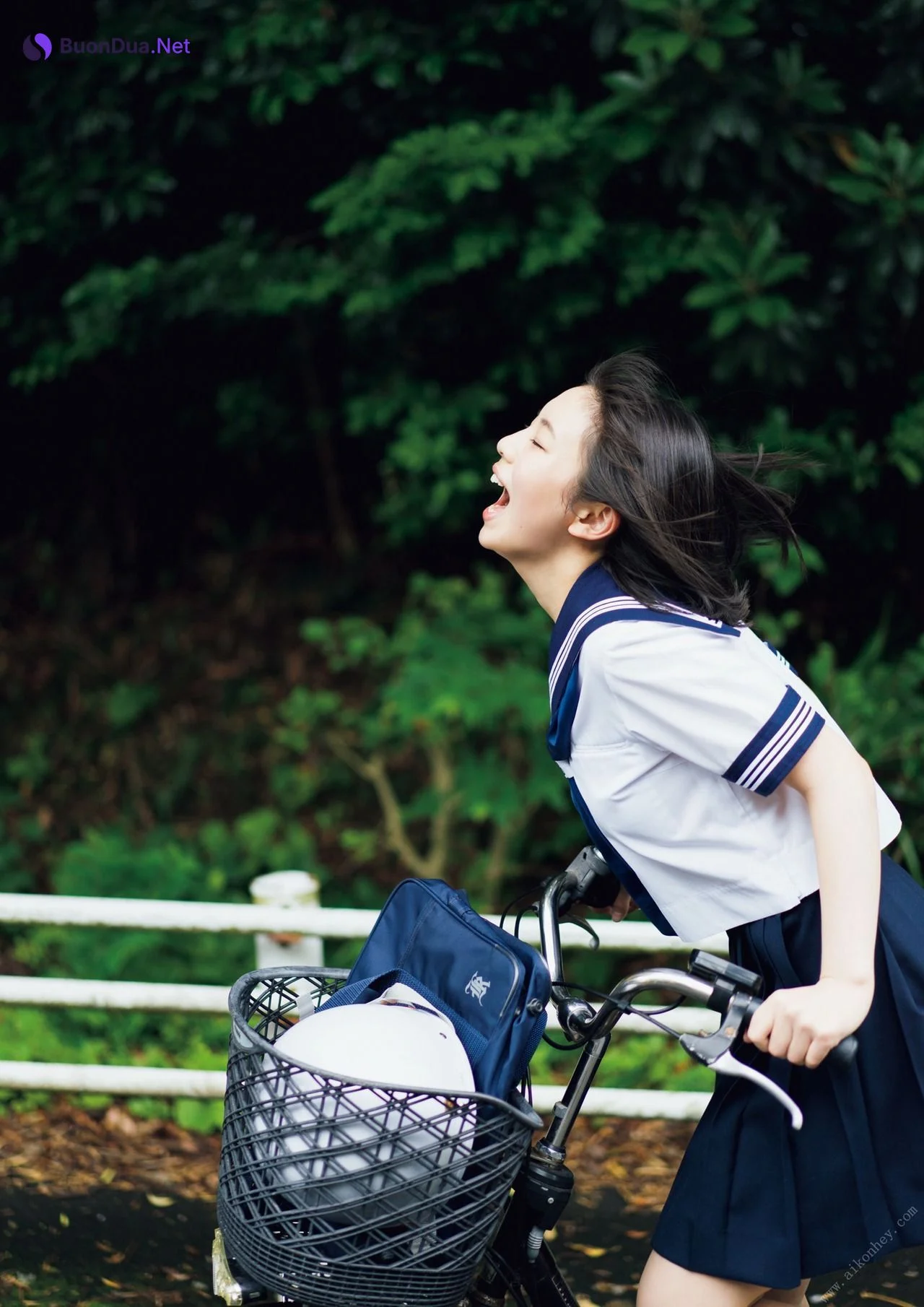 Hina Kikuchi 菊地姫奈, １ｓｔ写真集 はばたき Set.01 - Photo 7