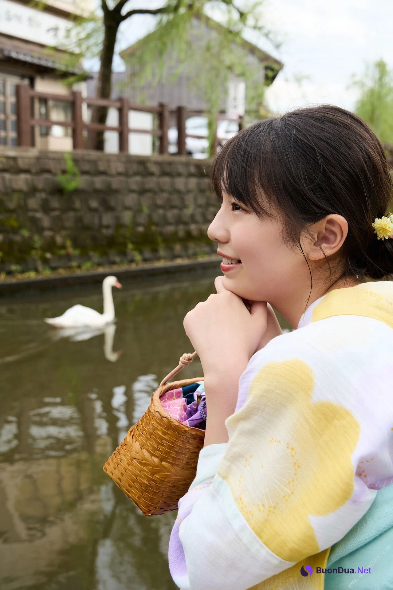Hina Kikuchi 菊地姫奈, ＦＲＩＤＡＹデジタル写真集 「圧倒的ヒロイン ｖｏｌ．２」 Set.02 - Photo 6