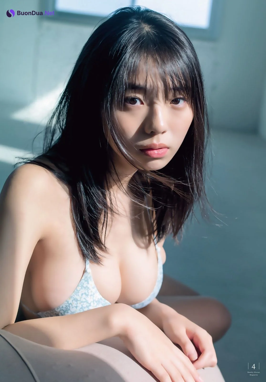 Hina Kikuchi 菊地姫奈, Shonen Magazine 2023 No.06 (週刊少年マガジン 2023年6号) - Photo 5