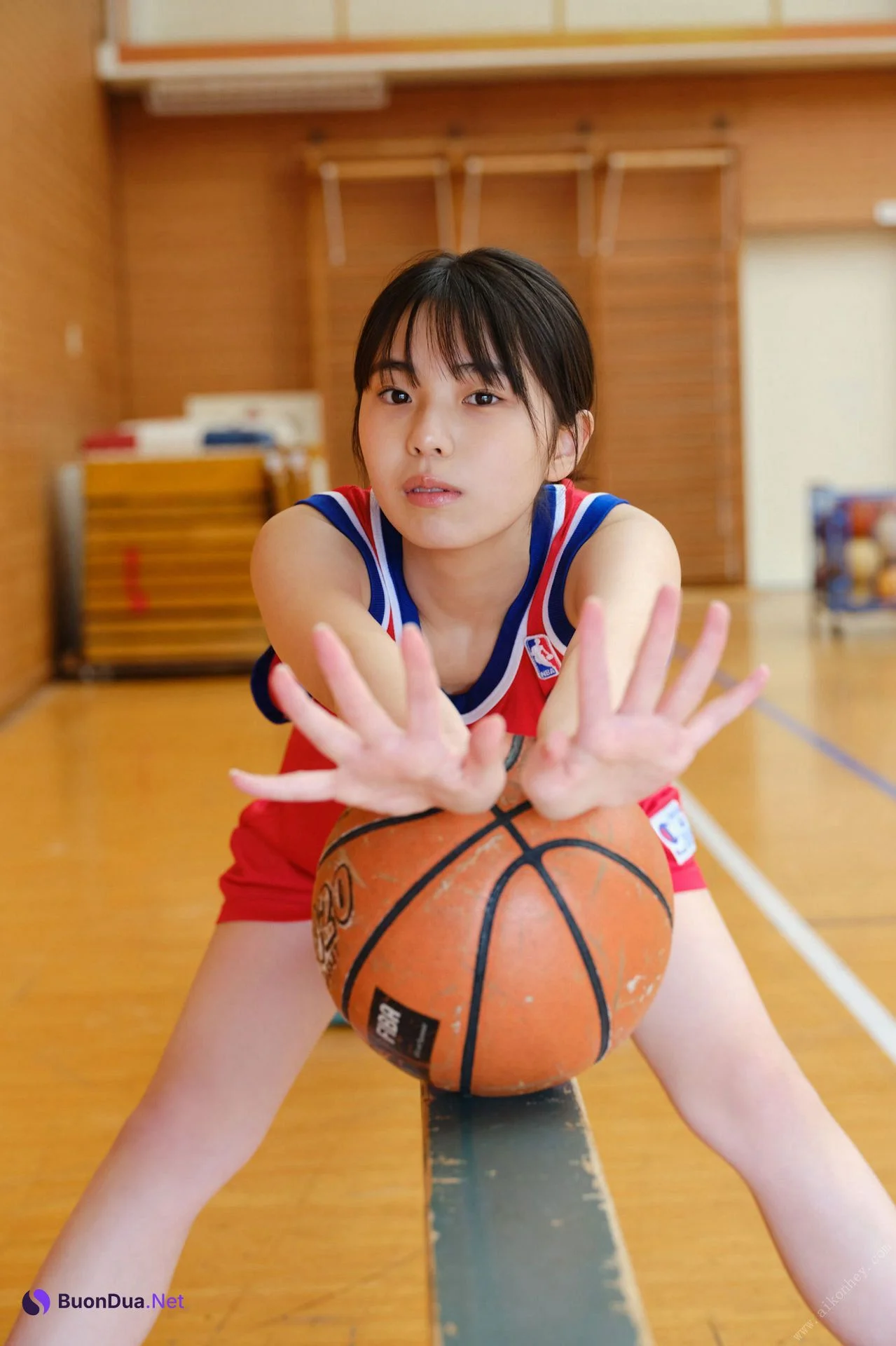 Hina Kikuchi 菊地姫奈, ＦＲＩＤＡＹデジタル写真集 「ネオ・フレッシュガール」 Vol.02 大増量１００ページ Set.03 - 사진 10
