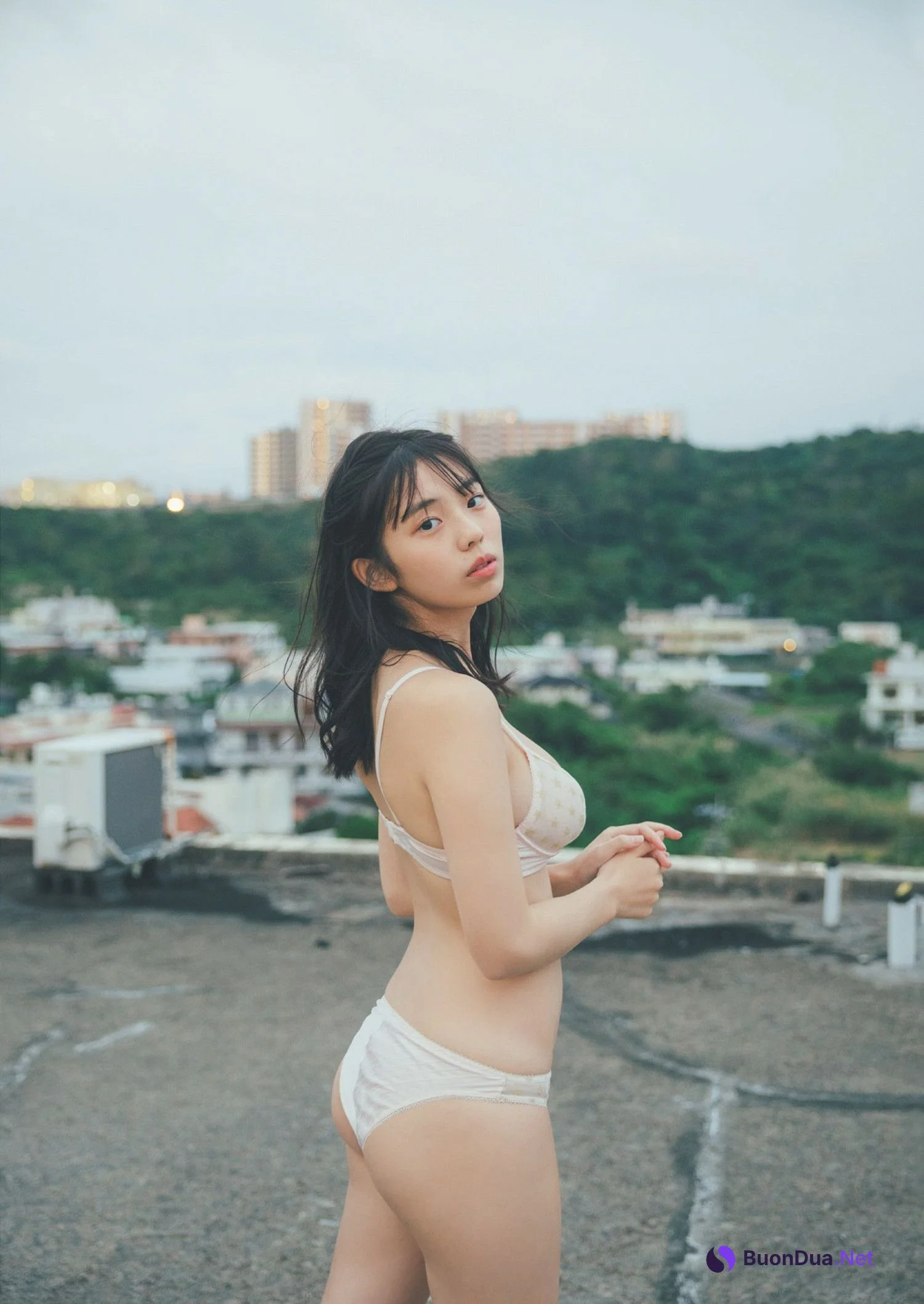 Hina Kikuchi 菊地姫奈, Weekly Playboy 2024 No.25-26 (週刊プレイボーイ 2024年25-26号) - Photo 6