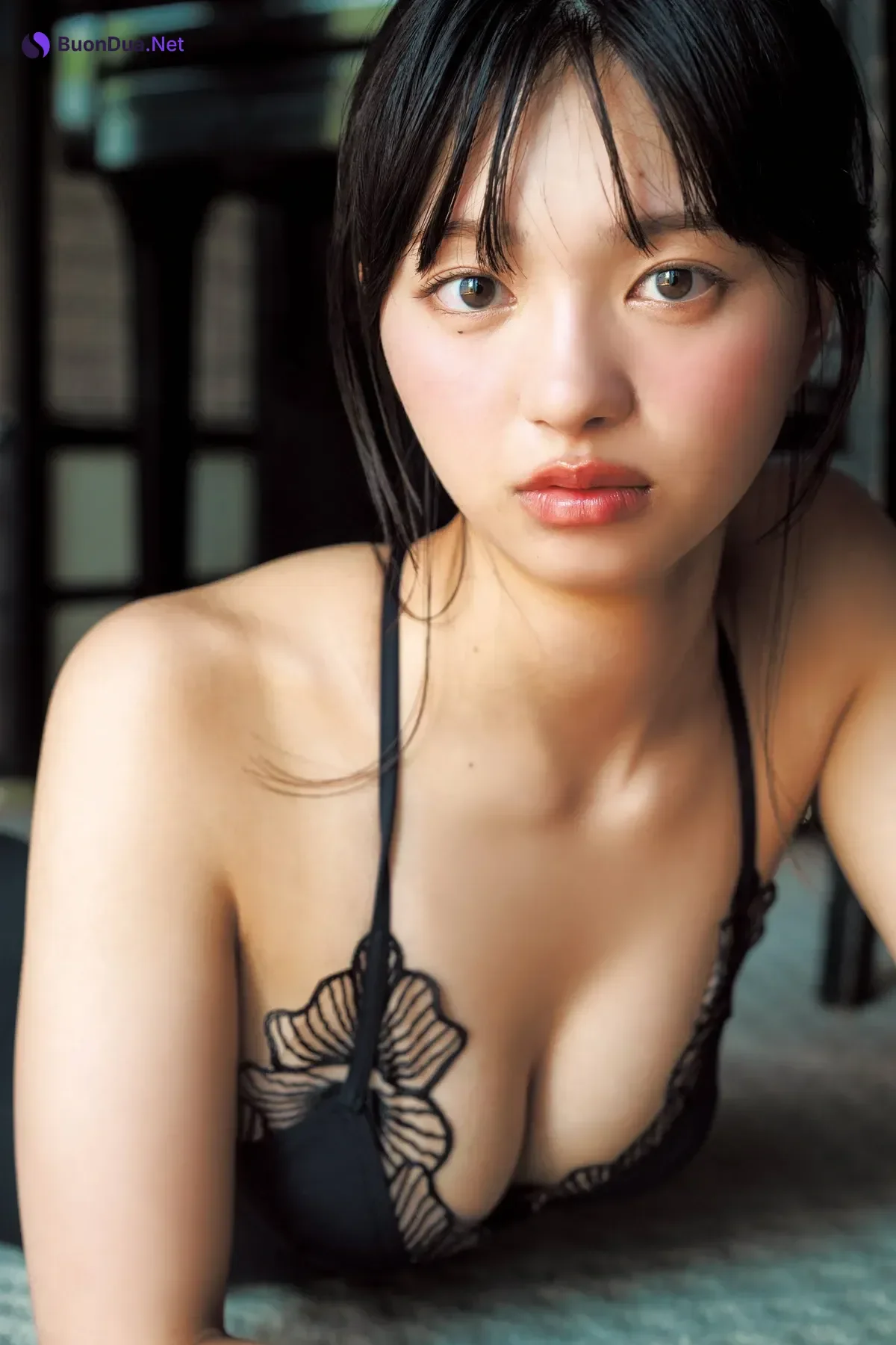 Hina Makino 蒔埜ひな, Young Jump 2025 No.42 (ヤングジャンプ 2025年42号) - Photo 15