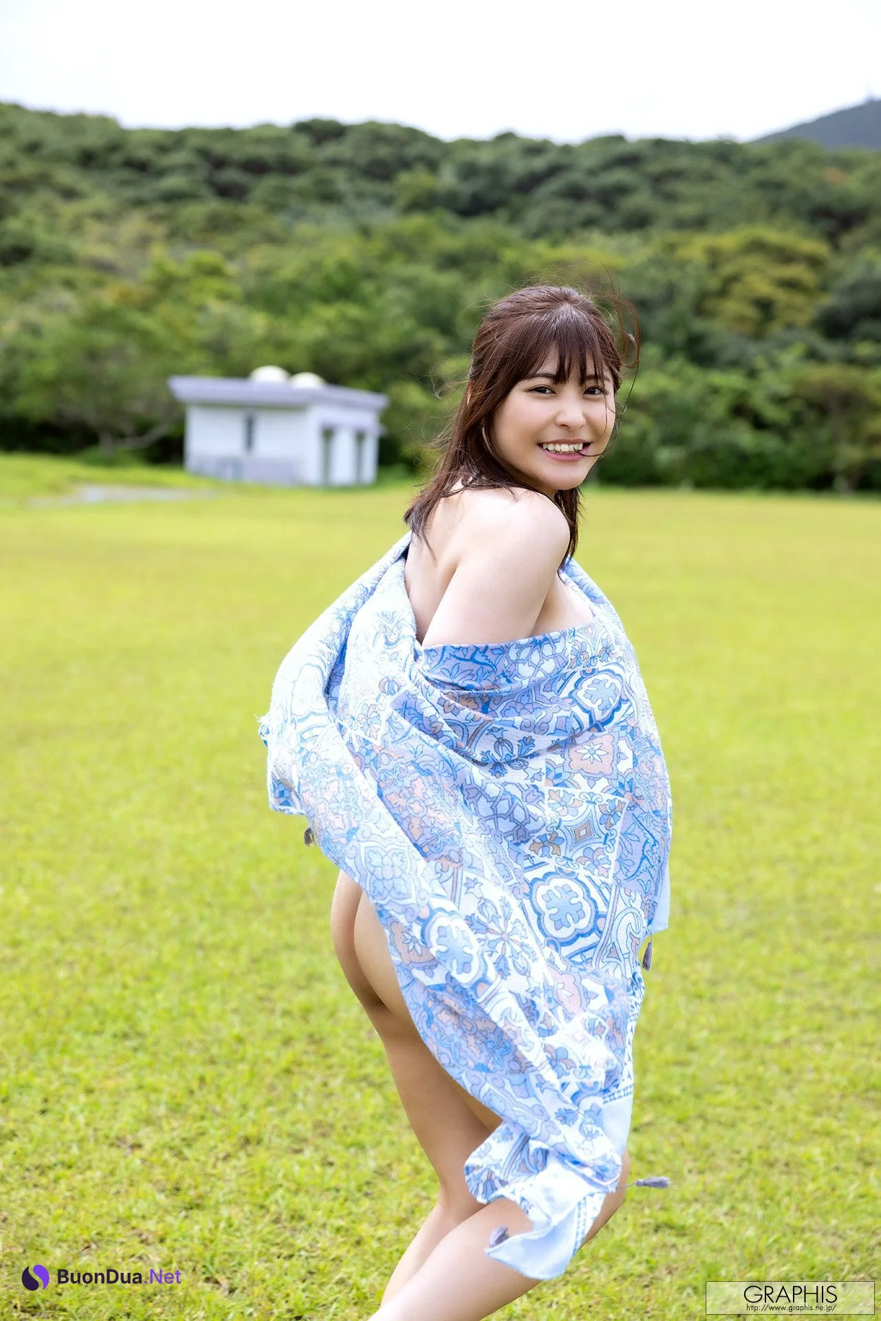 Hina Nitori 似鳥日菜, Graphis Gals 「Voluptuous」 Vol.03 - Photo 17