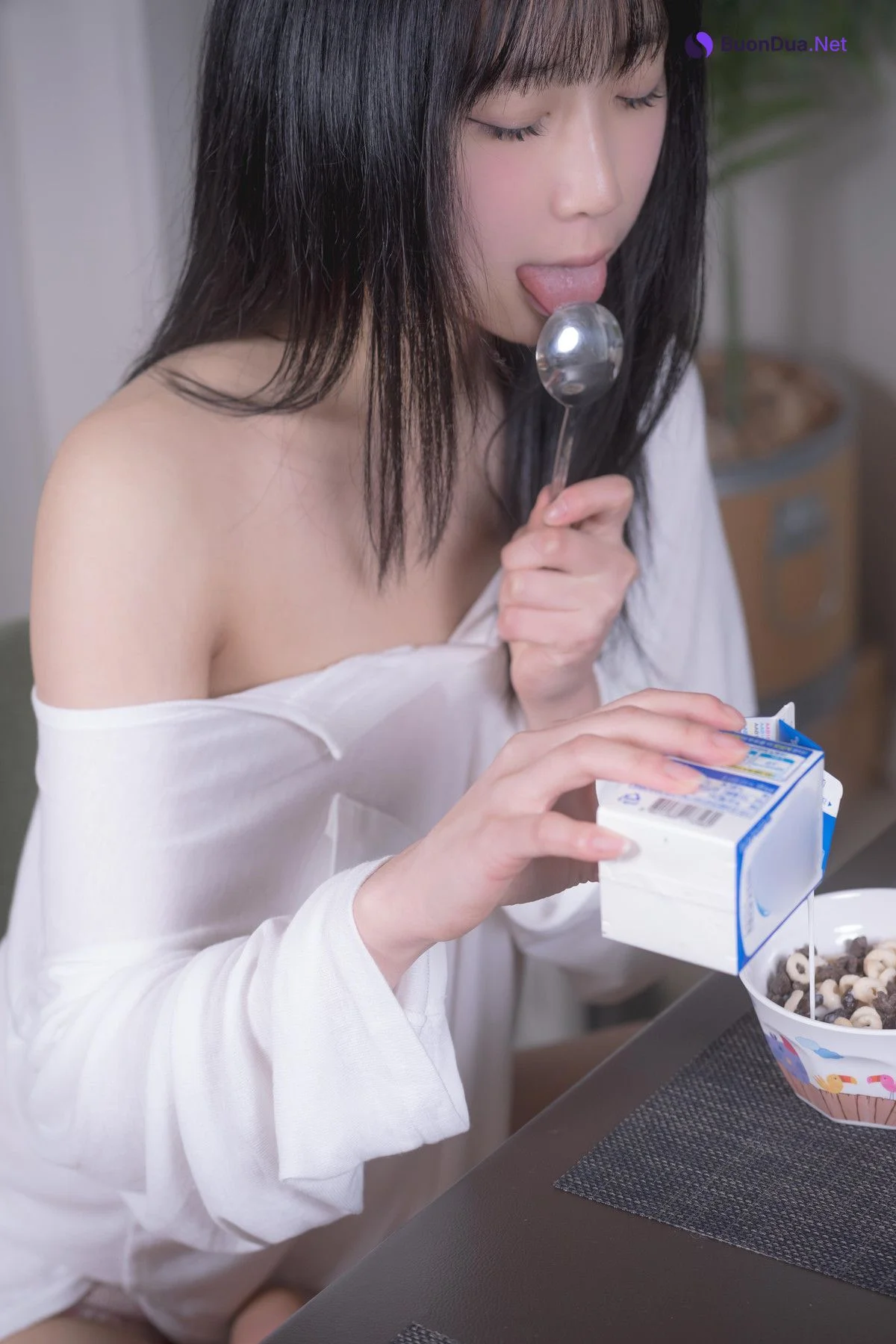 Hina 히나, PURE MEDIA Vol.275 Raped My Rude Little Sister Set.04 - 照片 2