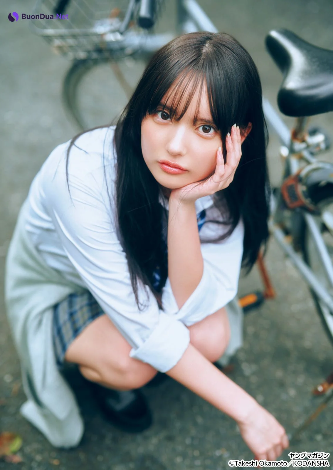 Hinaka Shirahama 白濱ひなか, Young Magazine 2024 No.49 (ヤングマガジン 2024年49号) - รูปภาพ 5