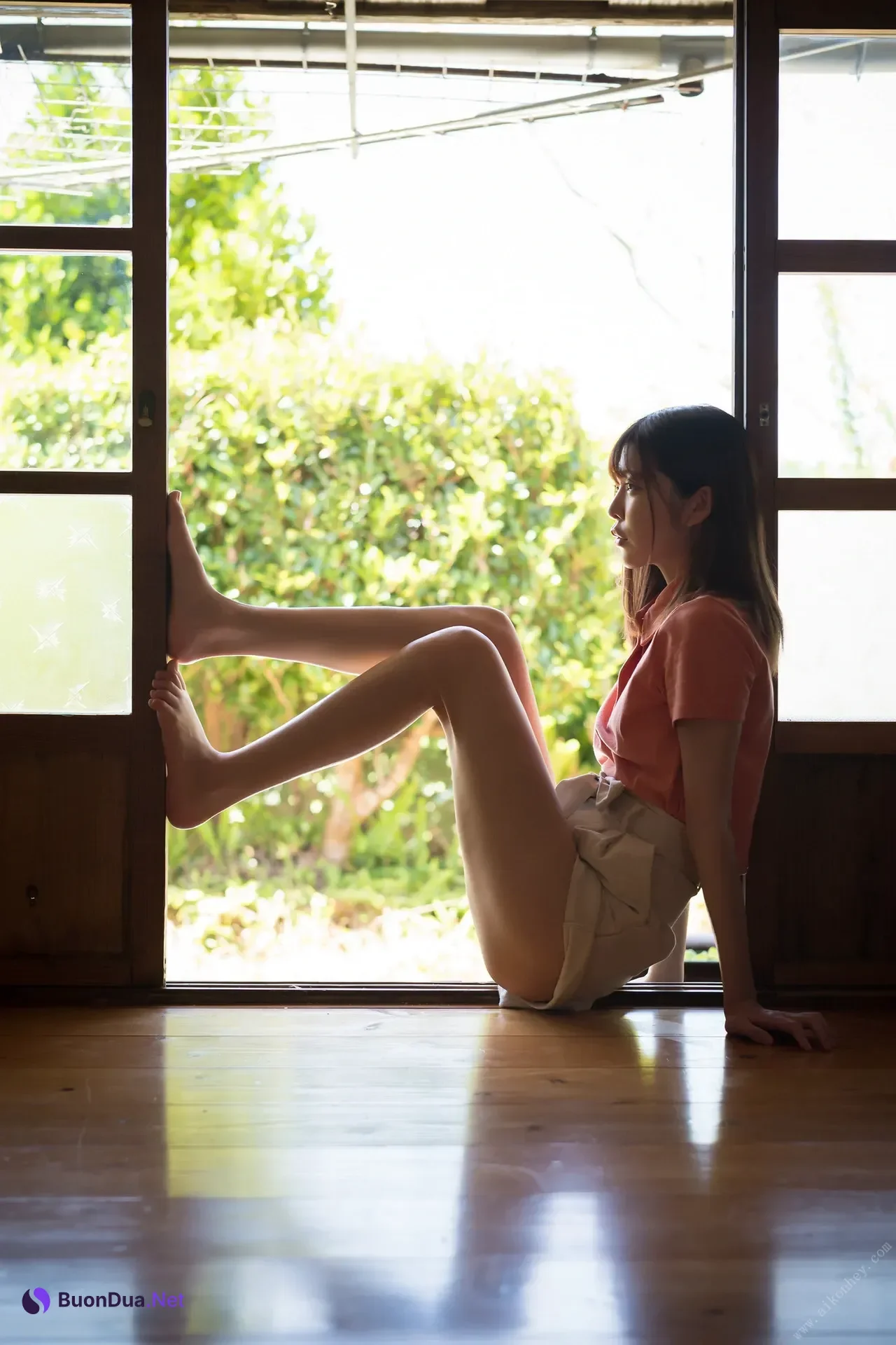 Hinako Mori 森日向子, ヌード写真集 「夏 駆ける 空 Blue sky Blue」 Set.02 - Photo 4