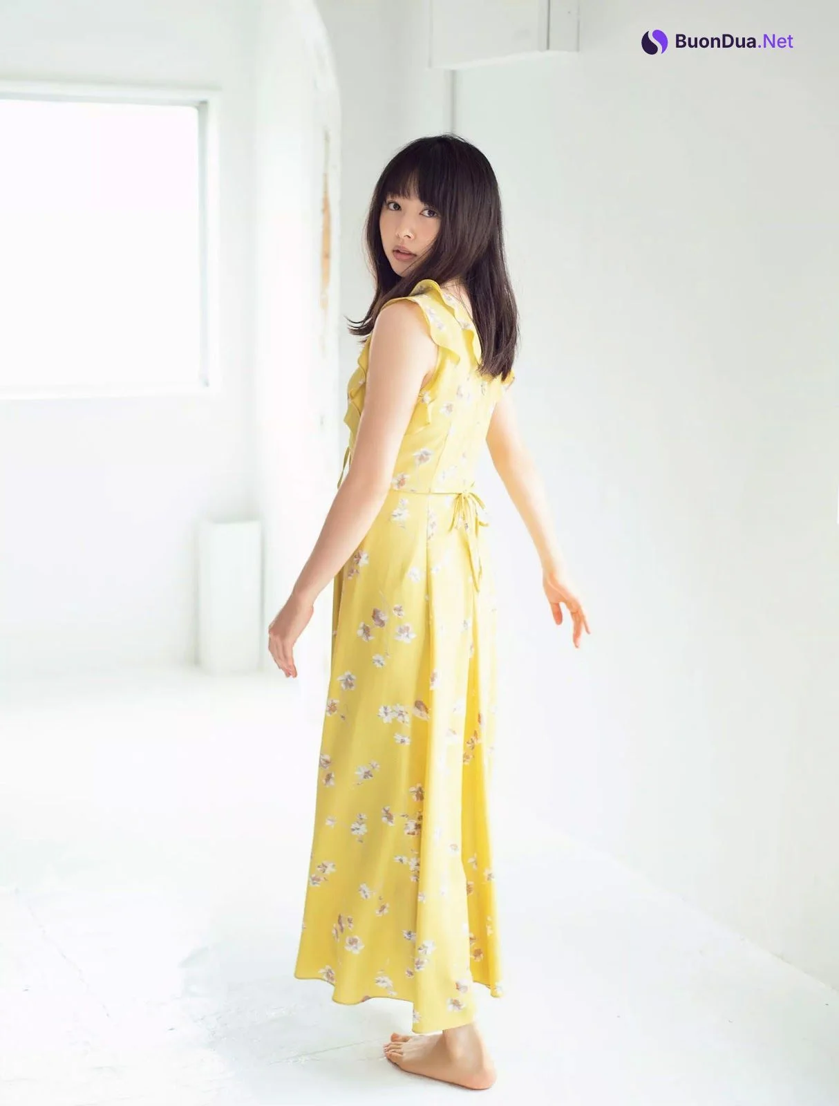 Hinako Sakurai 桜井日奈子, FLASH 2019.09.03 (フラッシュ 2019年9月3日号) - Photo 2
