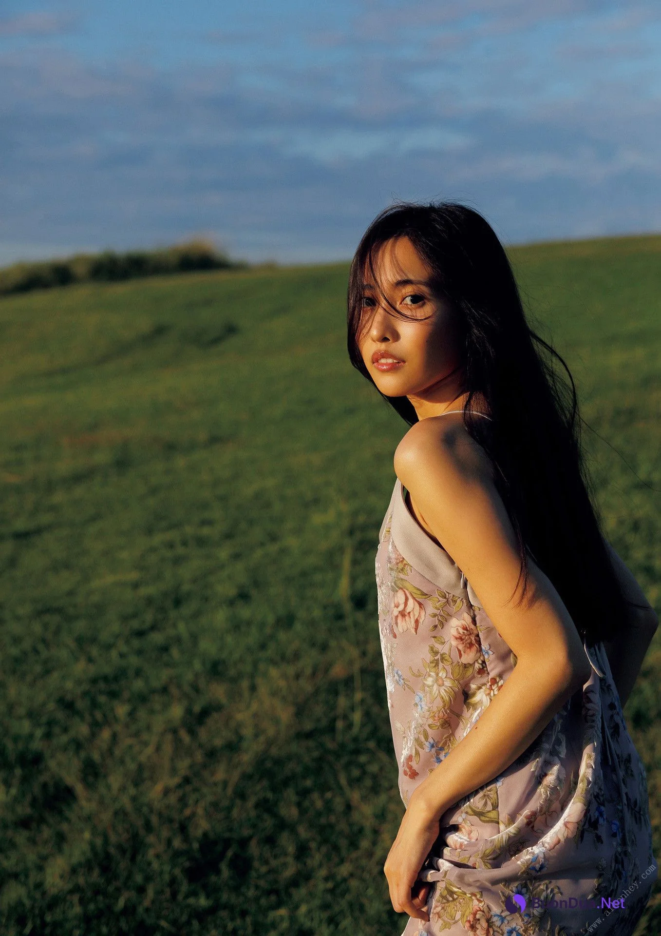 Hinako Sano 佐野ひなこ, 写真集 「COLORS」 Set.01 - Photo 6
