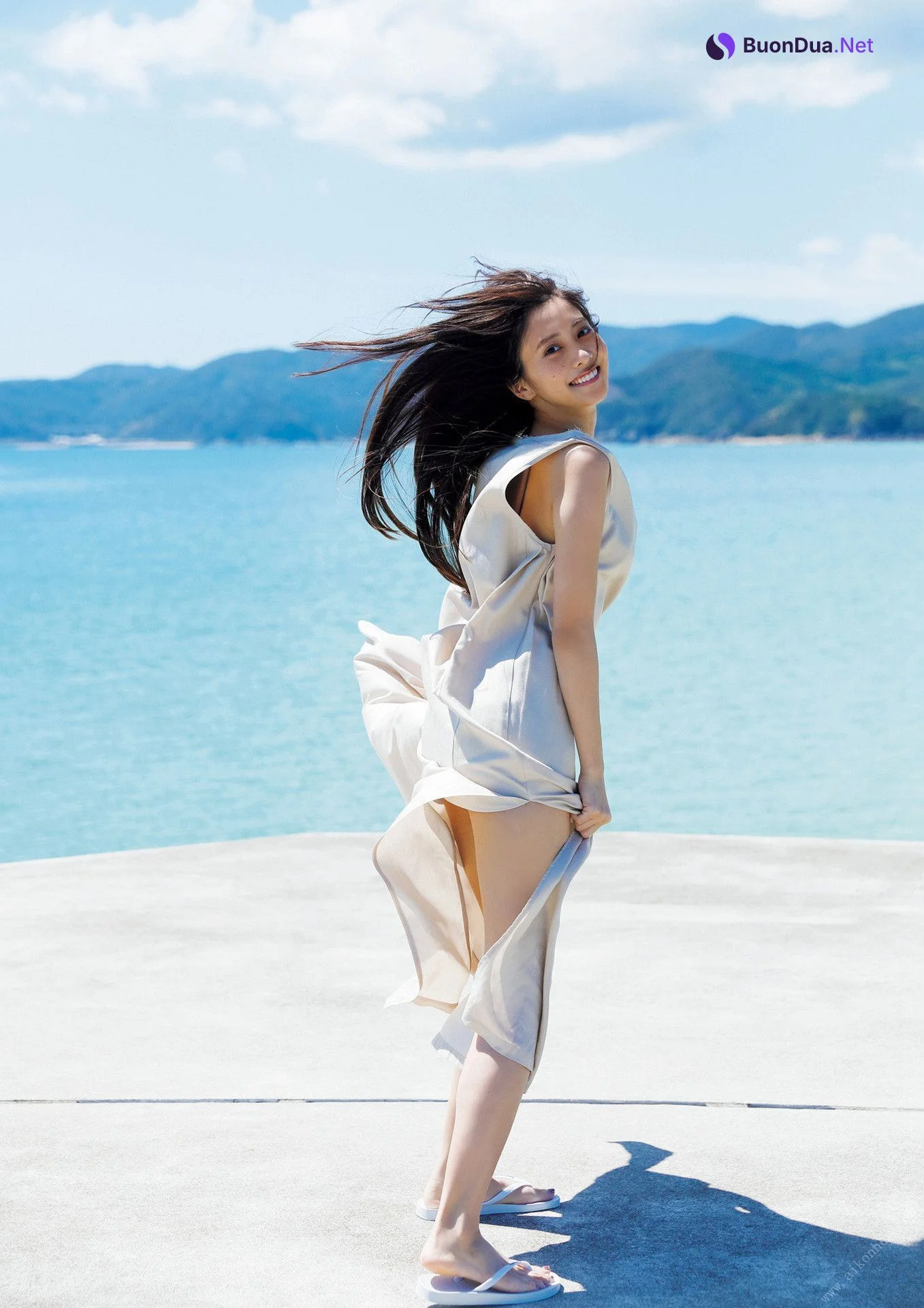 Hinako Sano 佐野ひなこ, 写真集 「COLORS」 Set.02 - Photo 3