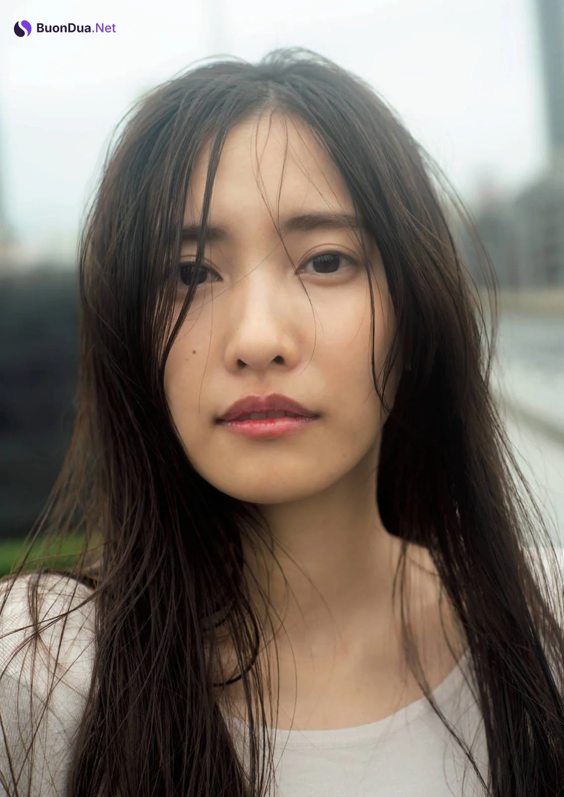 Hinako Sano 佐野ひなこ, Shukan Bunshun 2020.10.29 (週刊文春 2020年10月29日号) - Photo 4