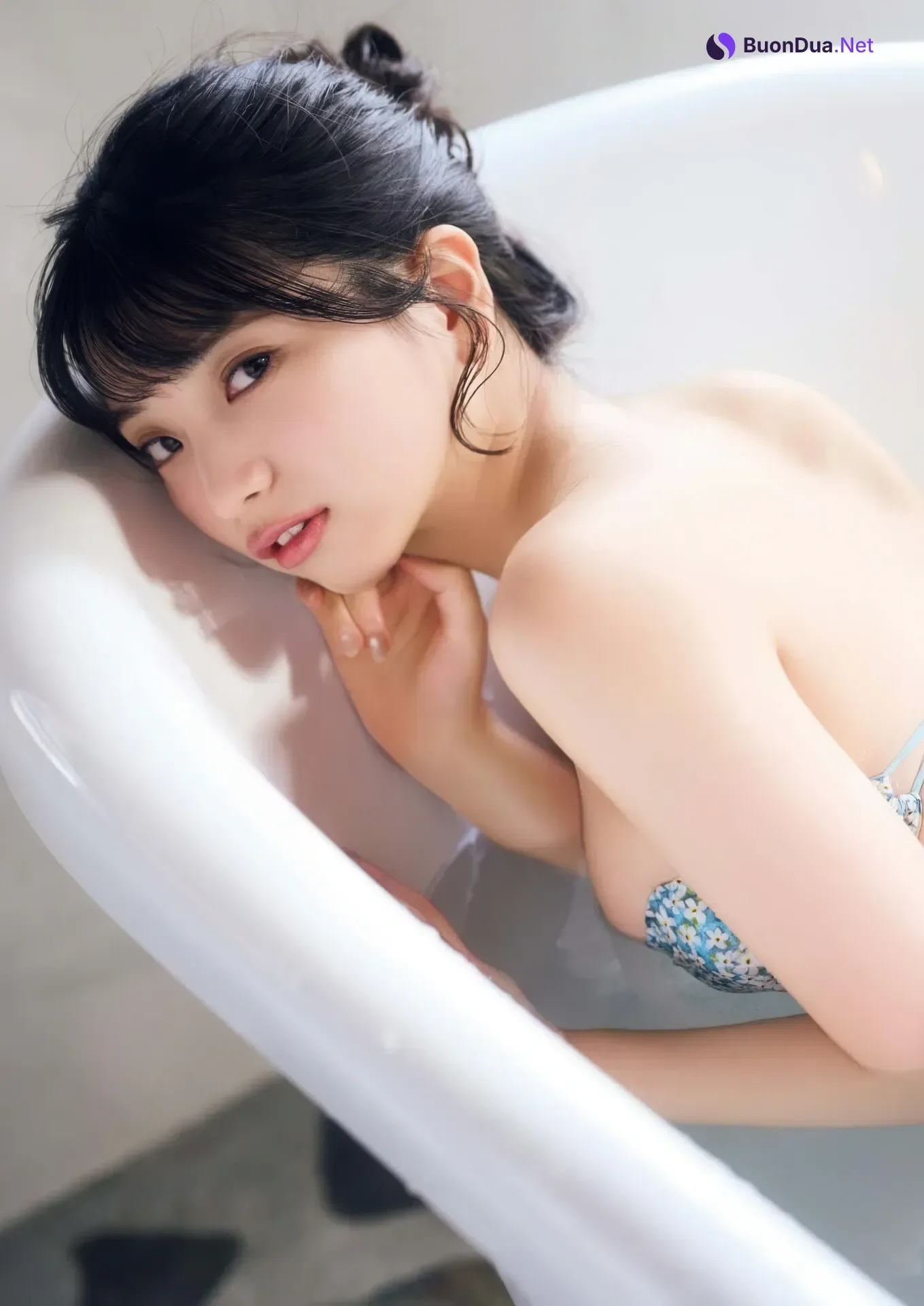 Hinano Himeno 姫野ひなの, Big Comic Spirits 2026 No.18 (ビッグコミックスピリッツ 2026年18号) - Photo 13