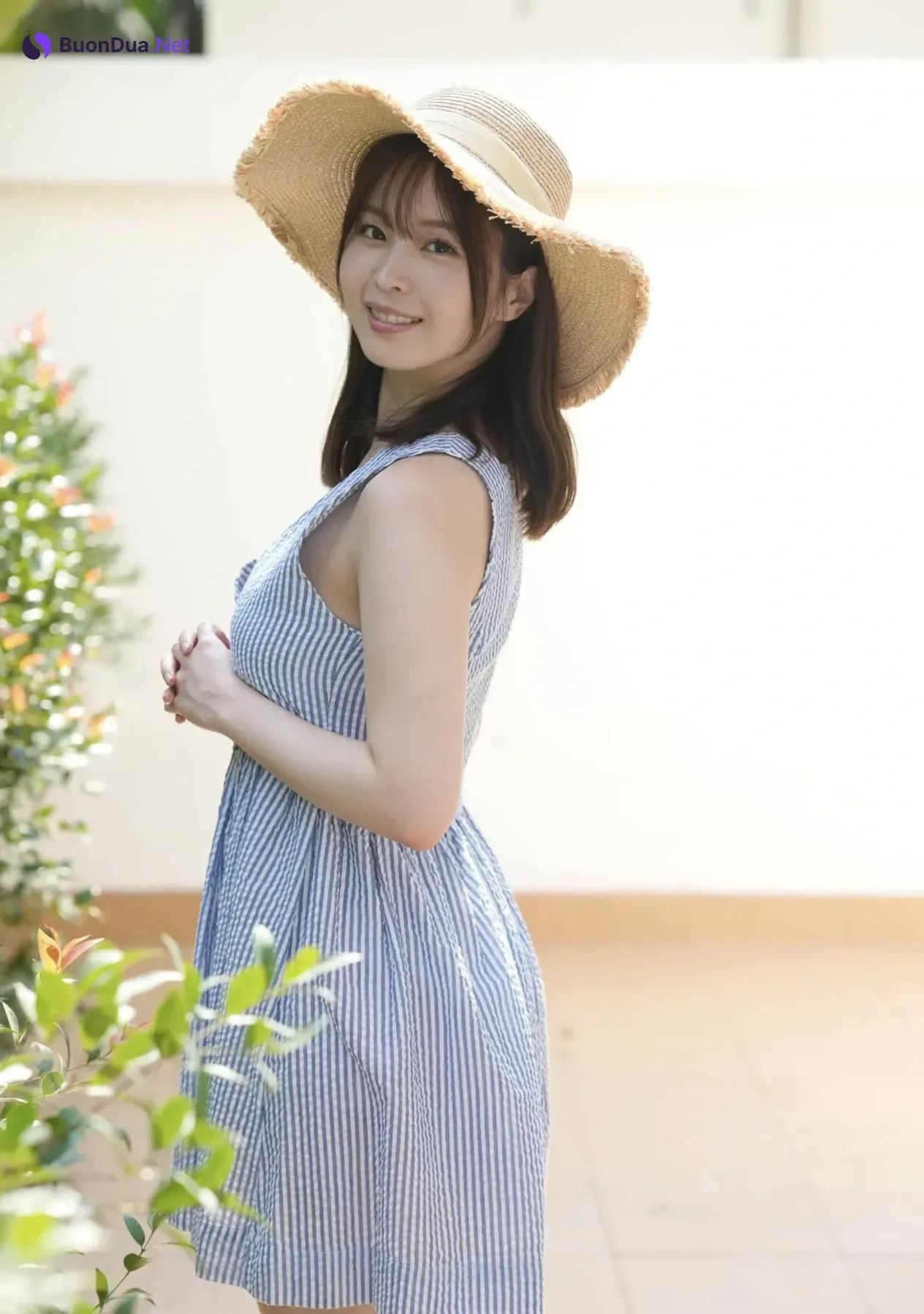 Hinano Kuno 九野ひなの, ヌード写真集 「あいらしゅうて、ばりエッチ」 - 写真 3