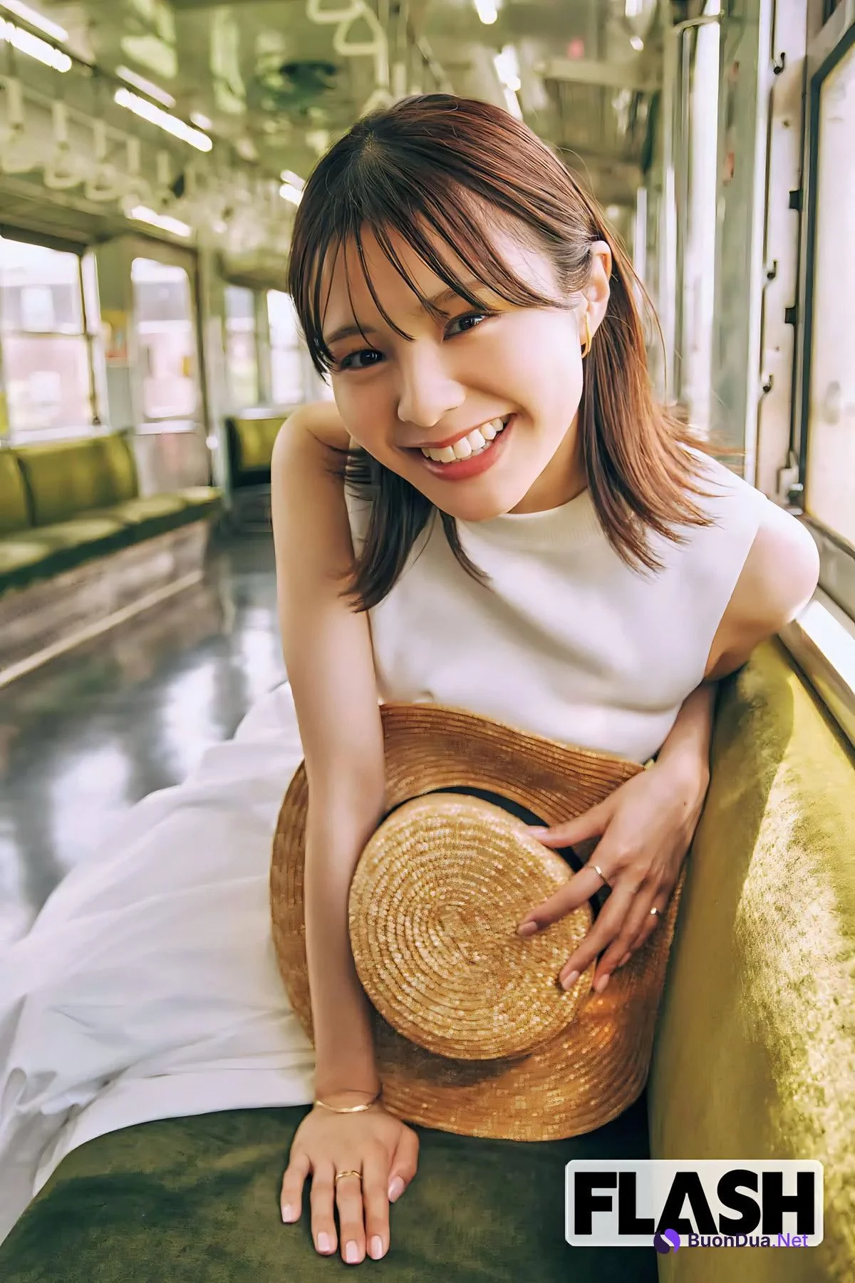 Hinata Homma 本間日陽, FLASH 2024.02.13 (フラッシュ 2024年2月13日号) - Photo 8
