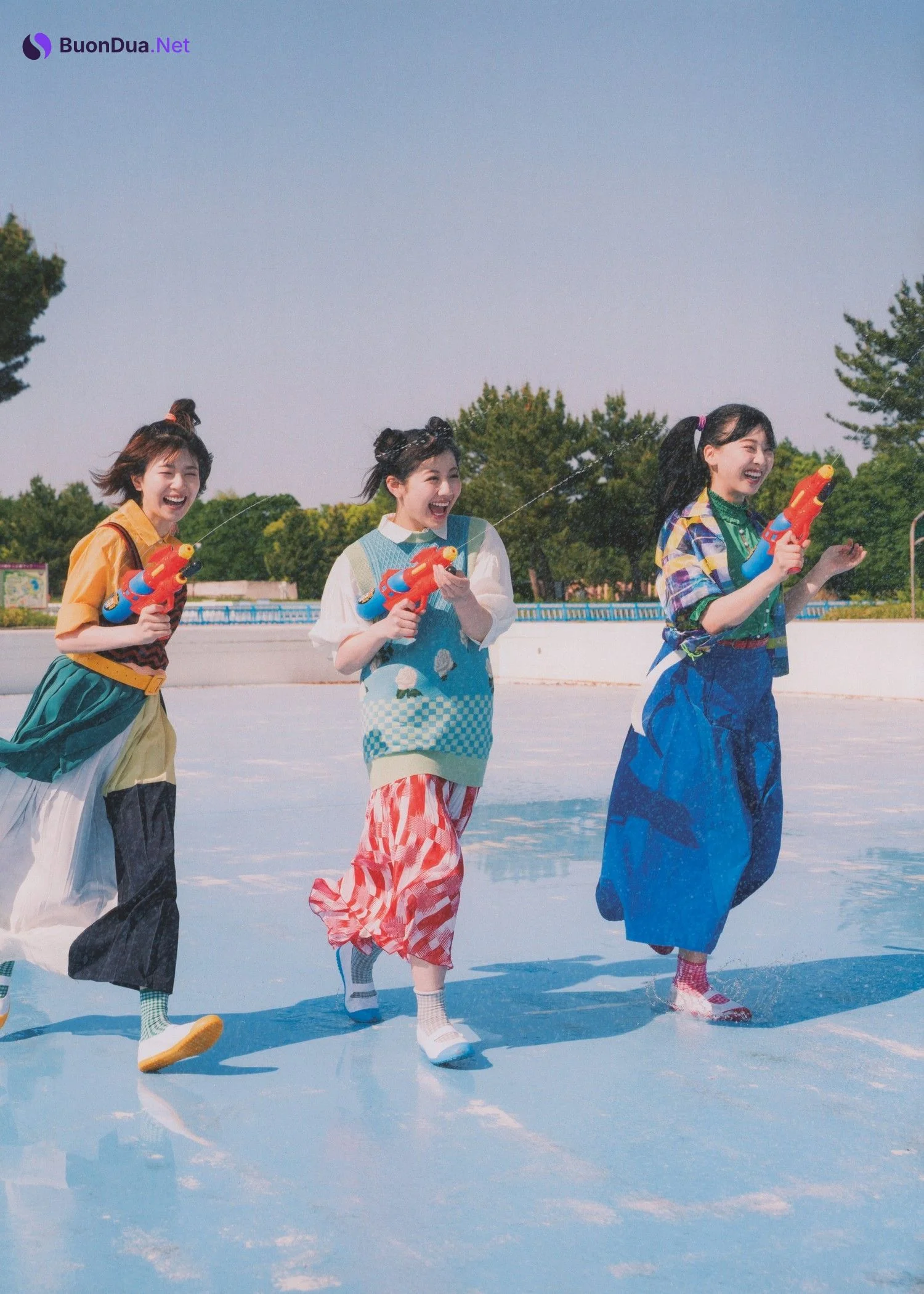 Hinatazaka46 日向坂46, B.L.T. 2022.07 (ビー・エル・ティー 2022年7月号) - Photo 18