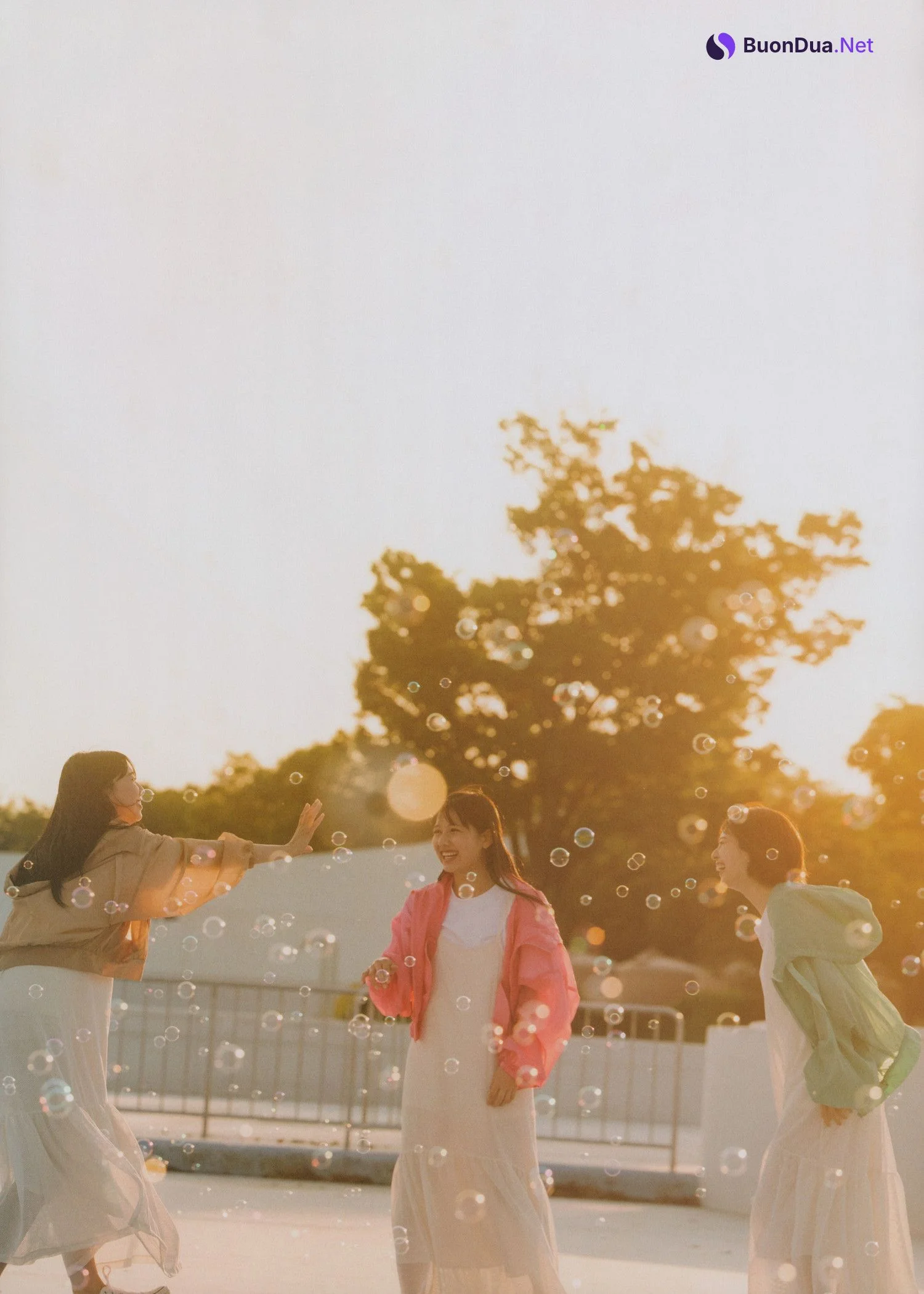 Hinatazaka46 日向坂46, B.L.T. 2022.07 (ビー・エル・ティー 2022年7月号) - Photo 20