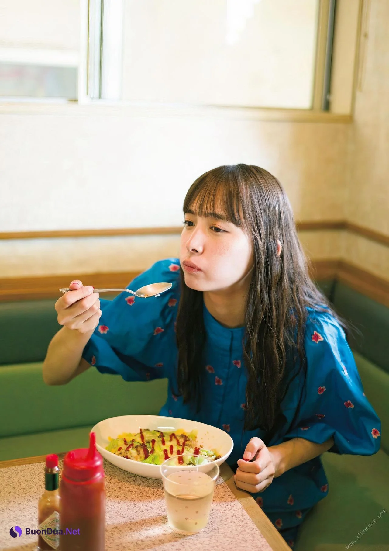 Hiroe Igeta 井桁弘恵, 1st 写真集 [My Girl] Set.01 - Photo 4