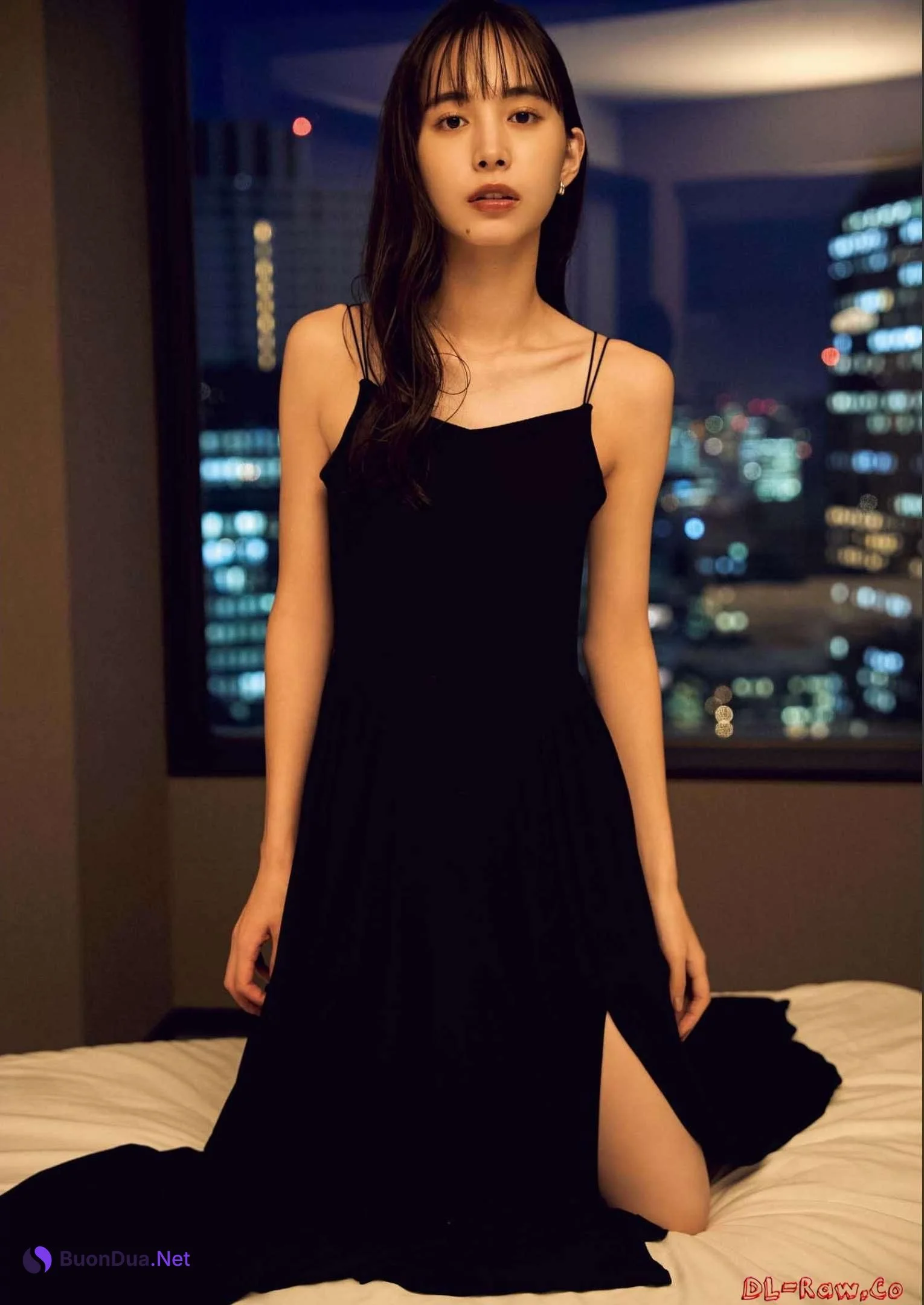 Hiroe Igeta 井桁弘恵, Big Comic Spirits 2023 No.14 (ビッグコミックスピリッツ 2023年14号) - Photo 9