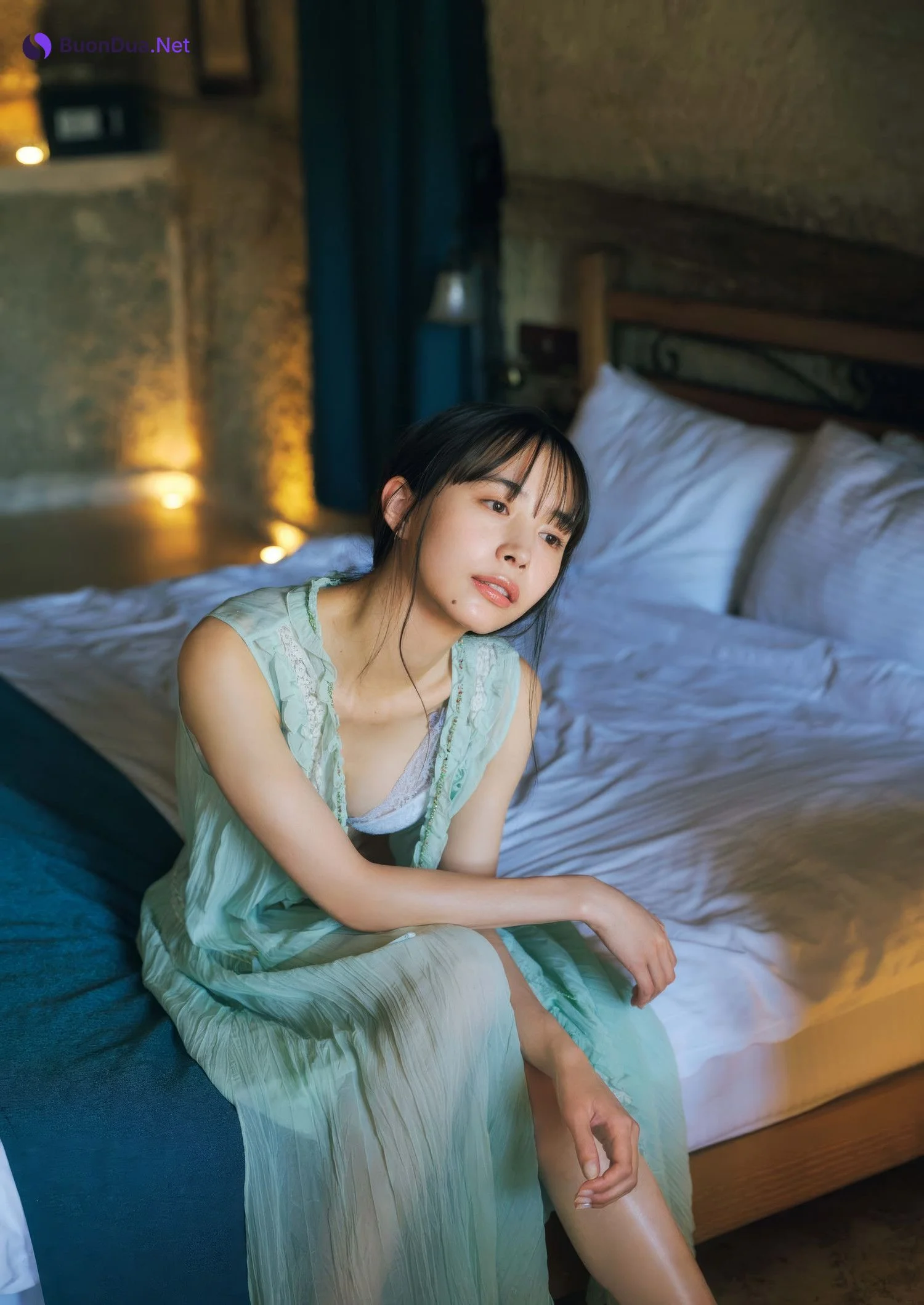 Hiroe Igeta 井桁弘恵, Big Comic Spirits 2025 No.10 (ビッグコミックスピリッツ 2025年10号) - Photo 11