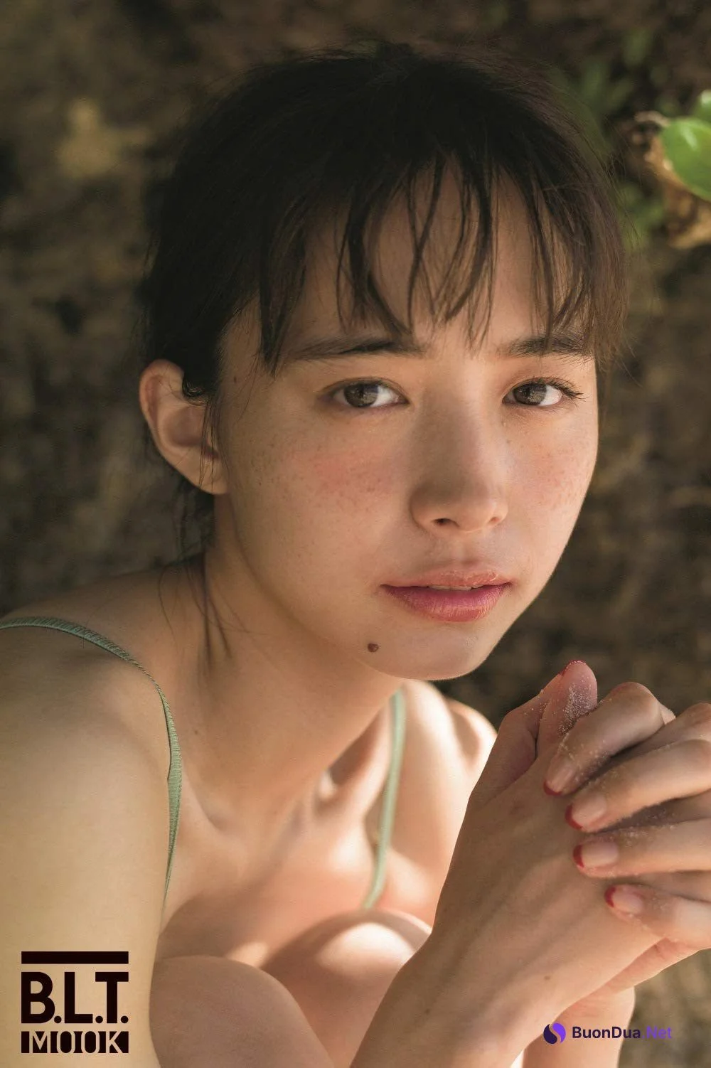 Hiroe Igeta 井桁弘恵, FRIDAY 2020.12.25 (フライデー 2020年12月25日号) - Photo 7