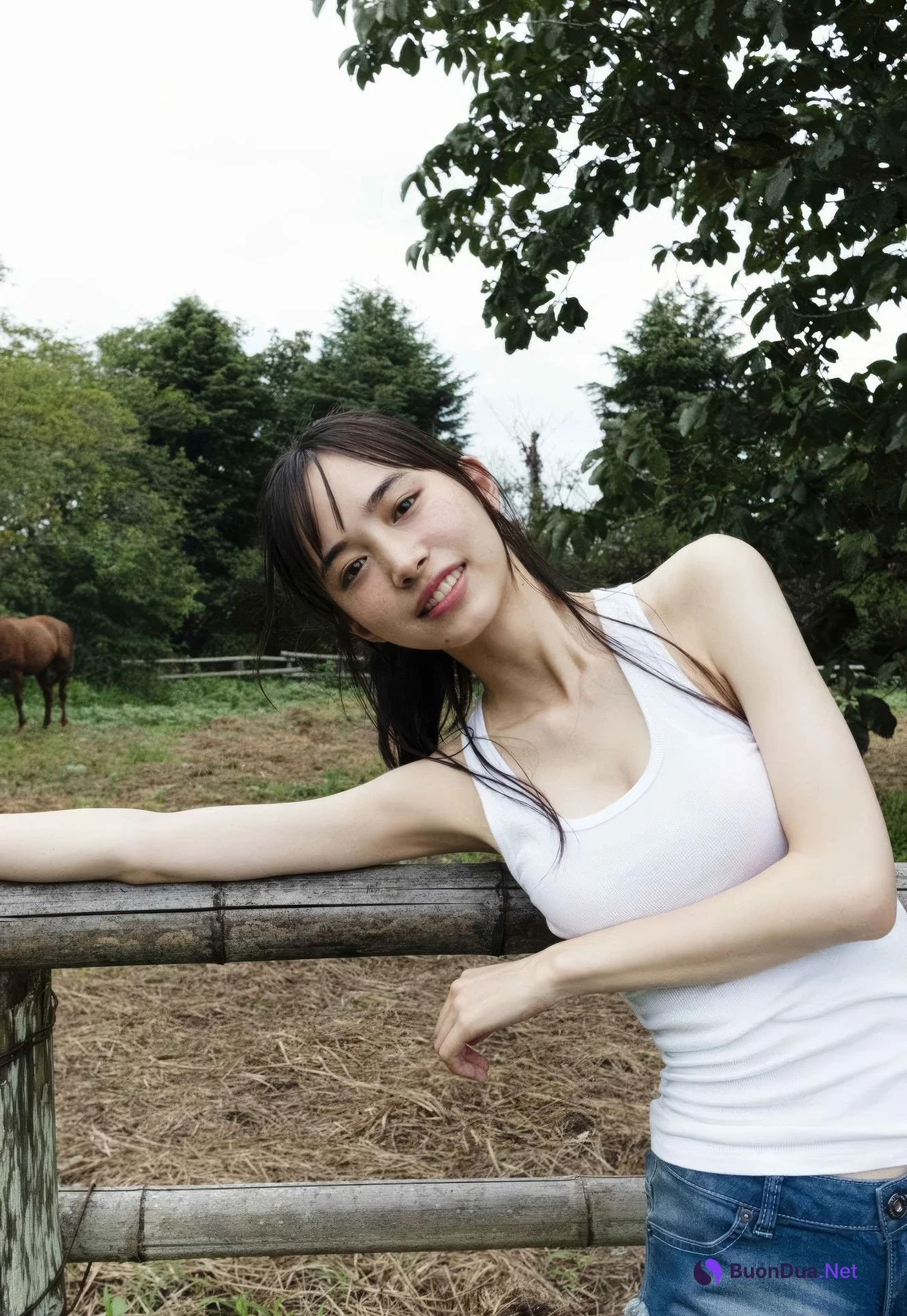 Hiroe Igeta 井桁弘恵, 週プレ Photo Book 「ヒーローになりたい。」 Set.02 - Photo 13