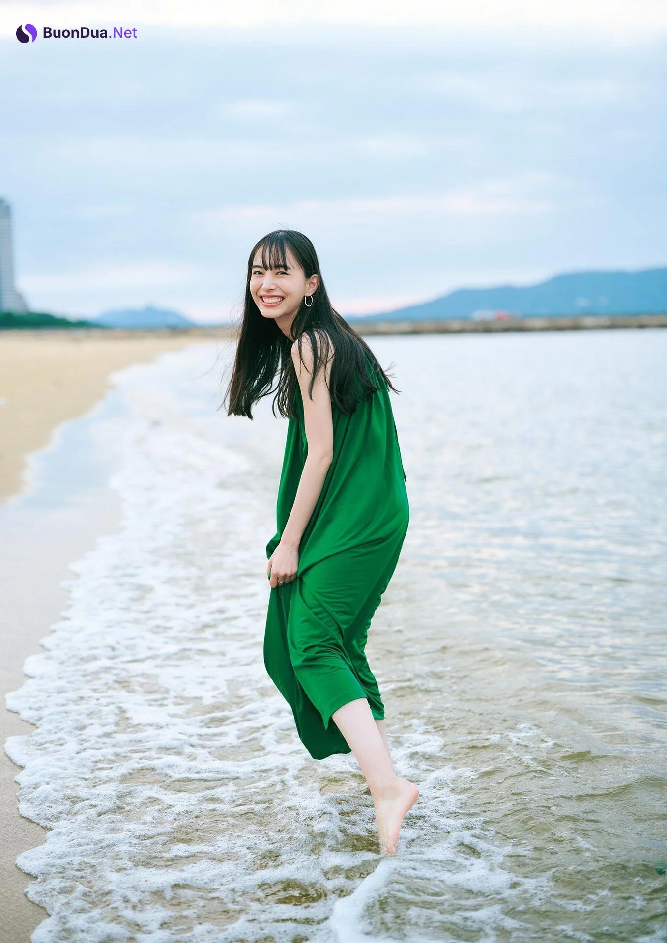 Hiroe Igeta 井桁弘恵, 写真集 「つかのま」 Set.01 - Photo 4