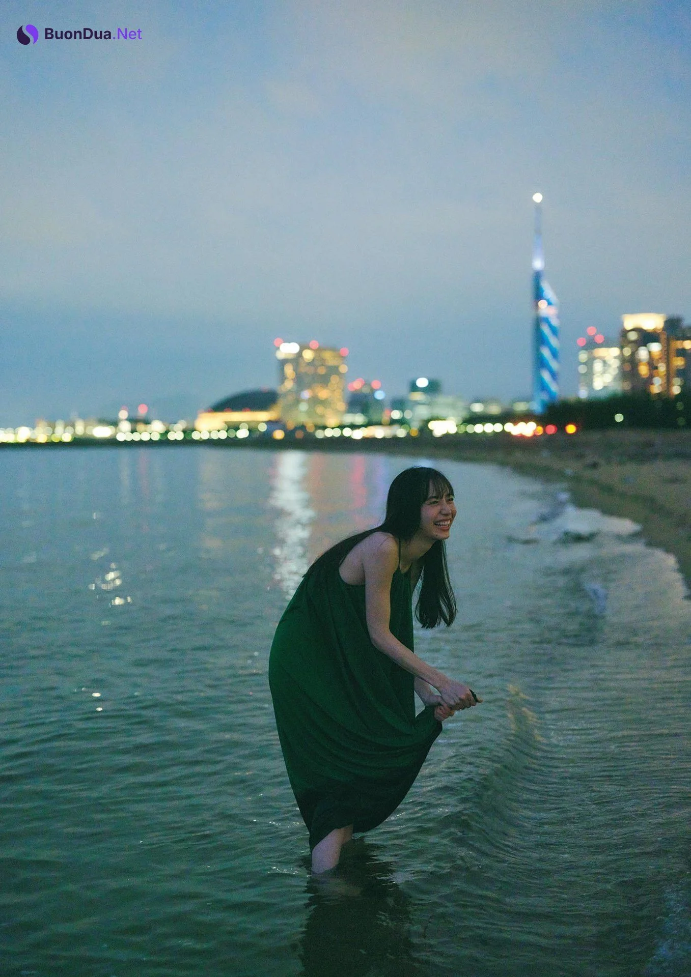 Hiroe Igeta 井桁弘恵, 写真集 「つかのま」 Set.01 - Photo 5
