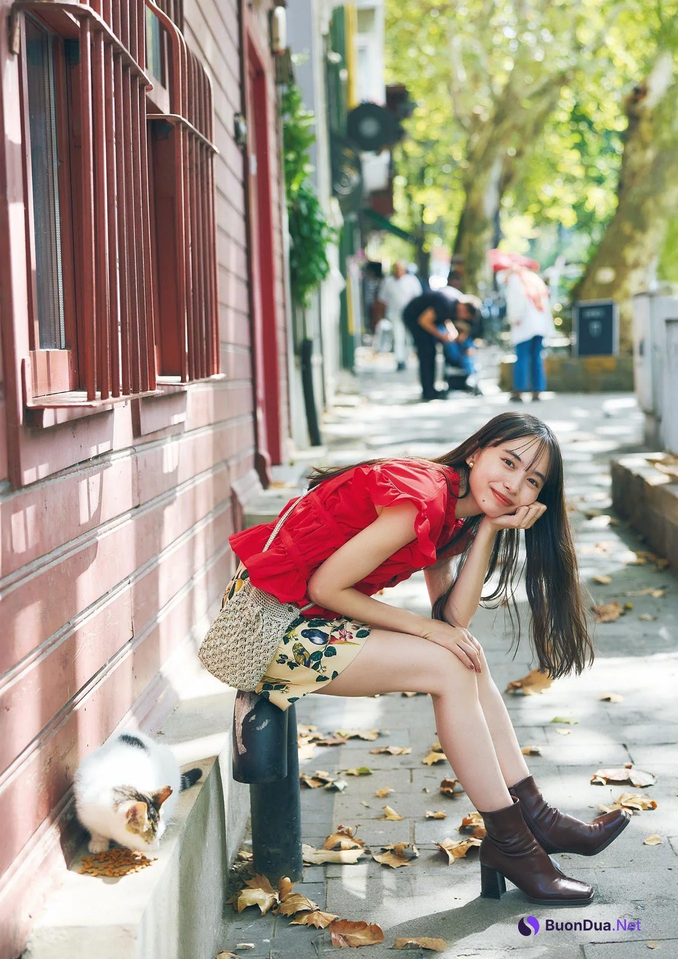 Hiroe Igeta 井桁弘恵, 写真集 「つかのま」 Set.02 - Photo 10
