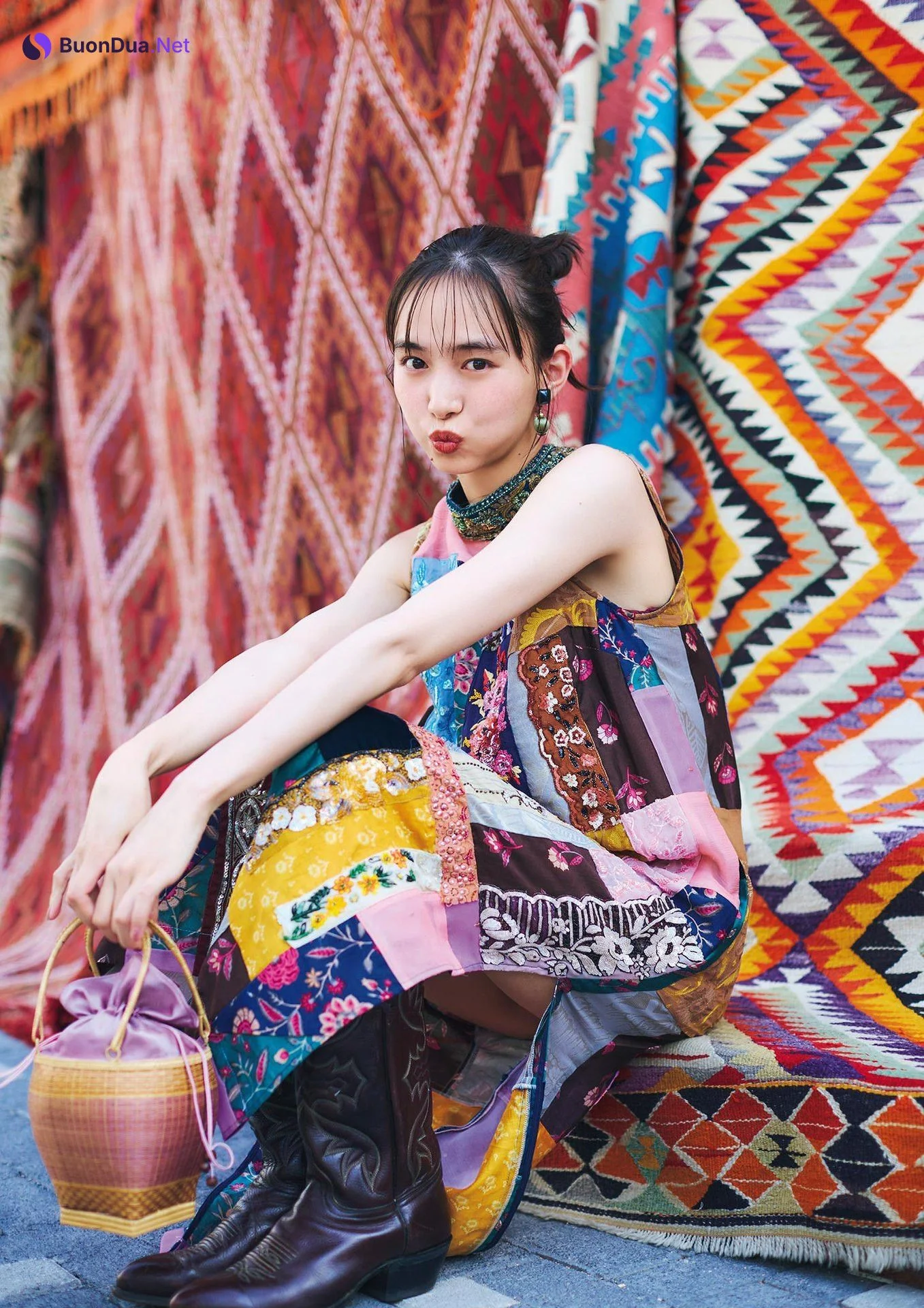 Hiroe Igeta 井桁弘恵, 写真集 「つかのま」 Set.03 - Photo 6