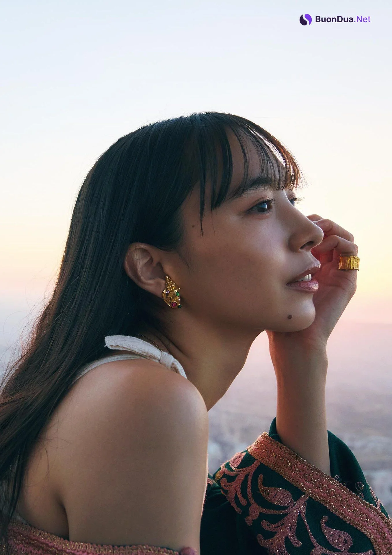 Hiroe Igeta 井桁弘恵, 写真集 「つかのま」 Set.04 - Photo 9