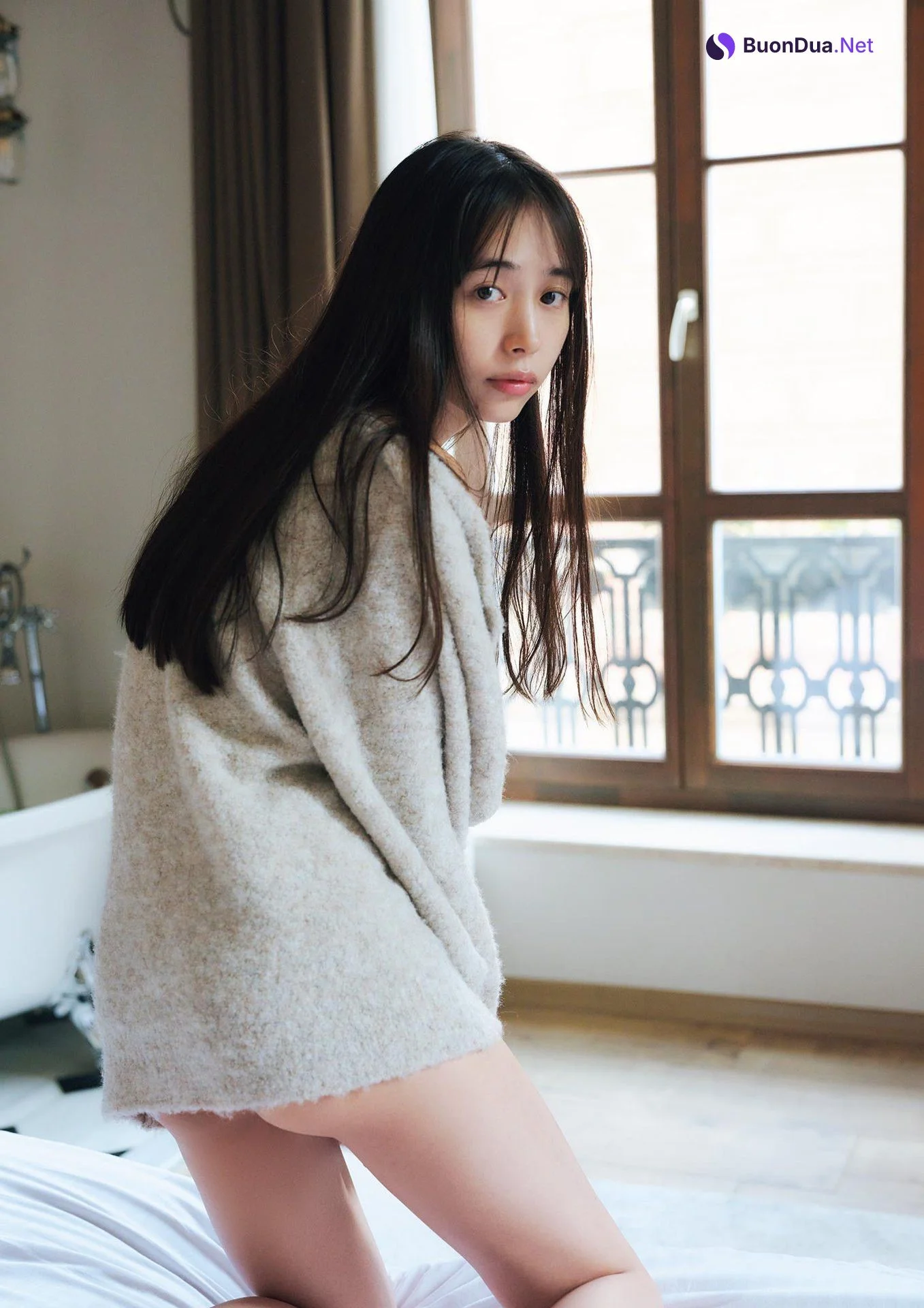 Hiroe Igeta 井桁弘恵, 写真集 「つかのま」 Set.05 - Photo 19