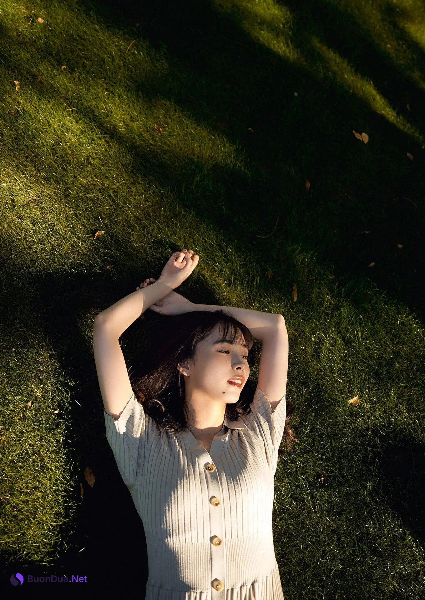 Hiroe Igeta 井桁弘恵, スピサン グラビアフォトブック 「Up To Date」 Set.01 - รูปภาพ 5