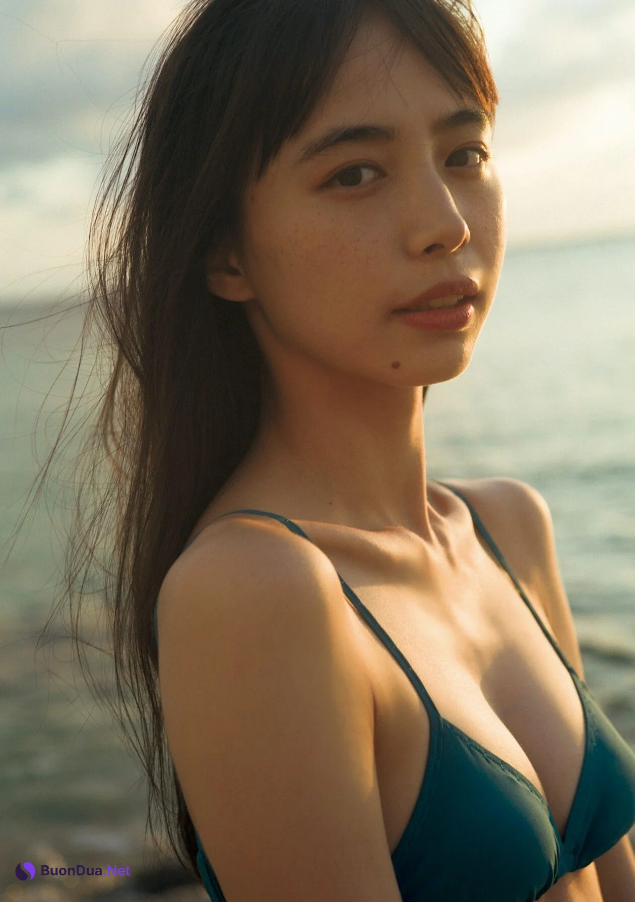 Hiroe Igeta 井桁弘恵, Weekly Playboy 2020 No.51 (週刊プレイボーイ 2020年51号) - Photo 9