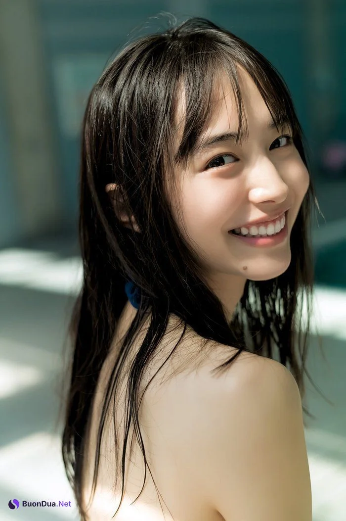 Hiroe Igeta 井桁弘恵, Young Jump 2019 No.25 (ヤングジャンプ 2019年25号) - รูปภาพ 5