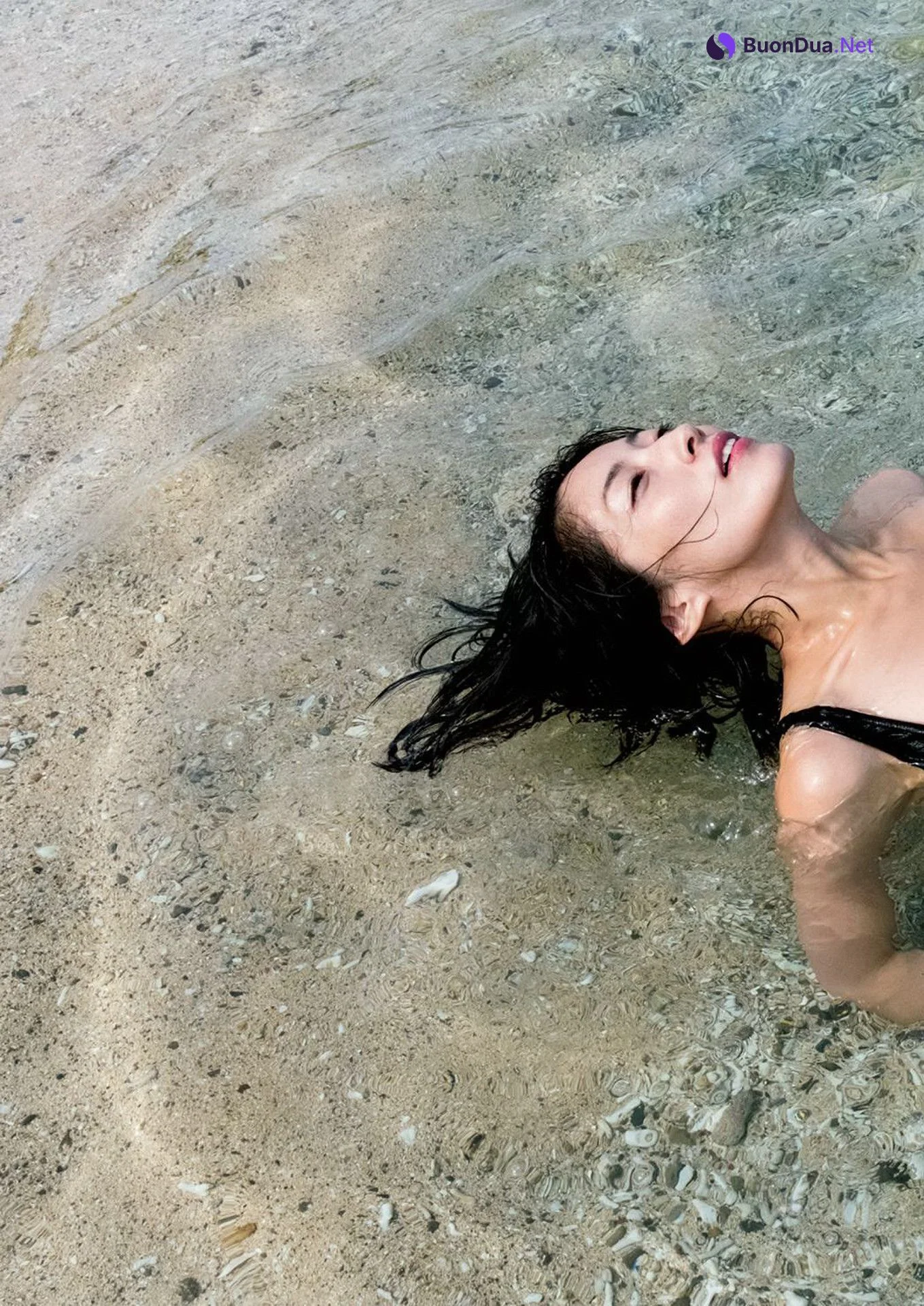 Hiroko Sato 佐藤寛子, FLASHデジタル写真集Q 「1262」 Set.01 - Photo 13