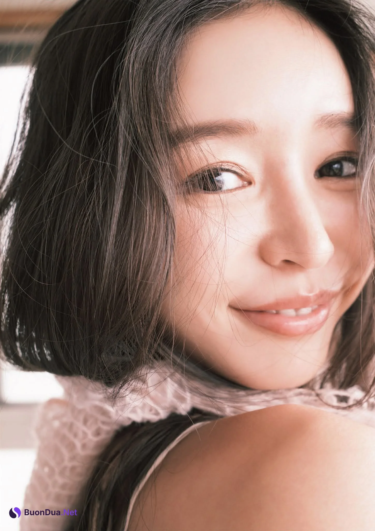 Hitomi Kaji 加治ひとみ, Weekly Playboy 2021 No.36-37 (週刊プレイボーイ 2021年36-37号) - Photo 4