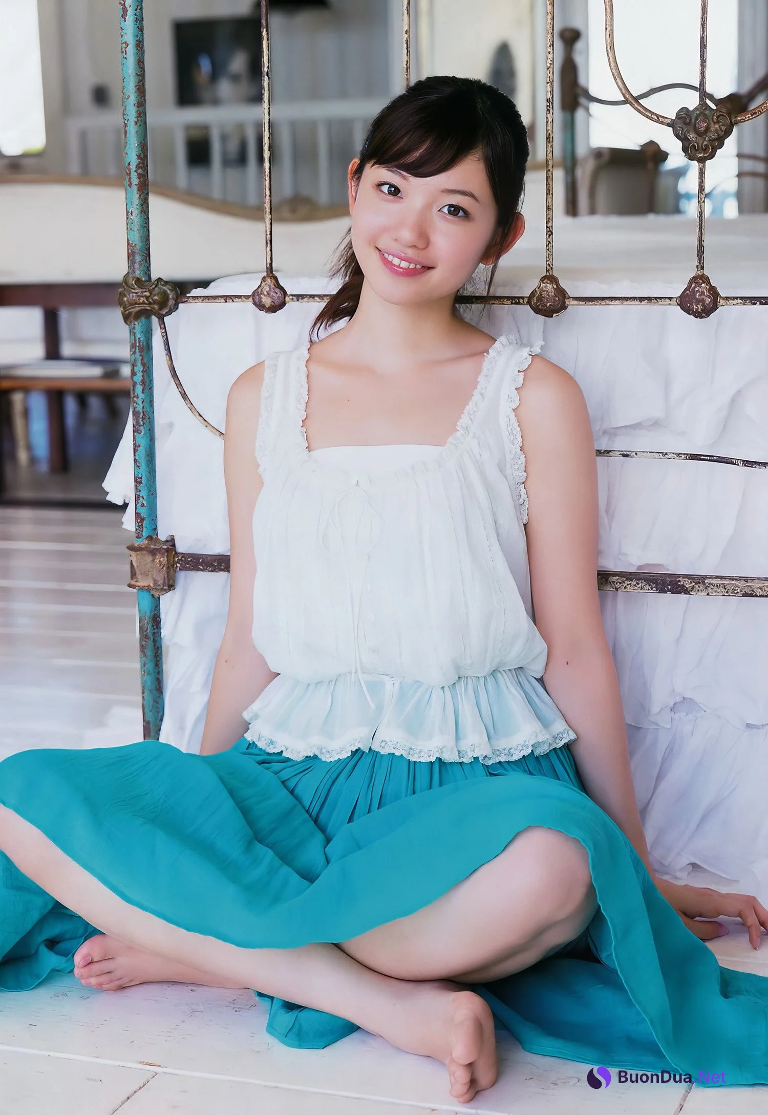 Hitomi Tanaka 田中瞳, Big Comic Spirits 2017 No.51 (ビッグコミックスピリッツ 2017年51号) - Photo 5