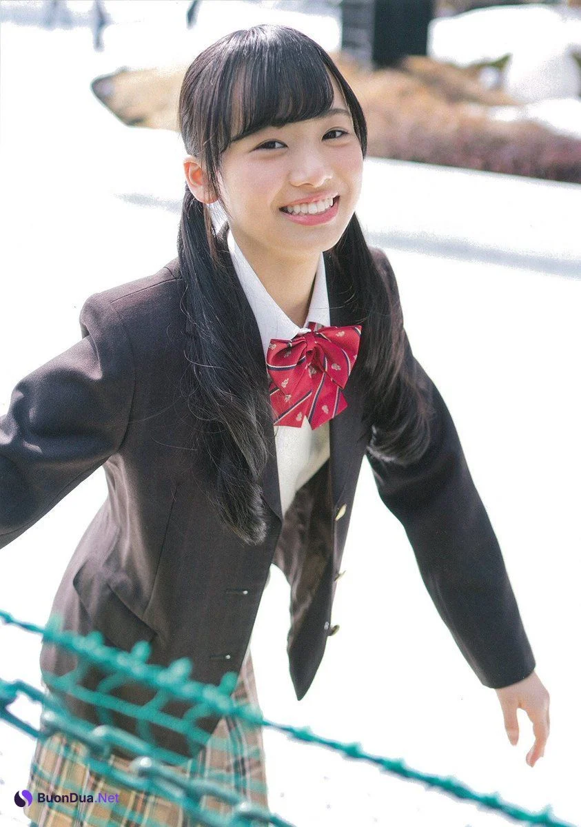 Hiyori Hamagishi 濱岸ひより, Graduation 2018 中学卒業 (TOKYO NEWS MOOK 699号) - Photo 3
