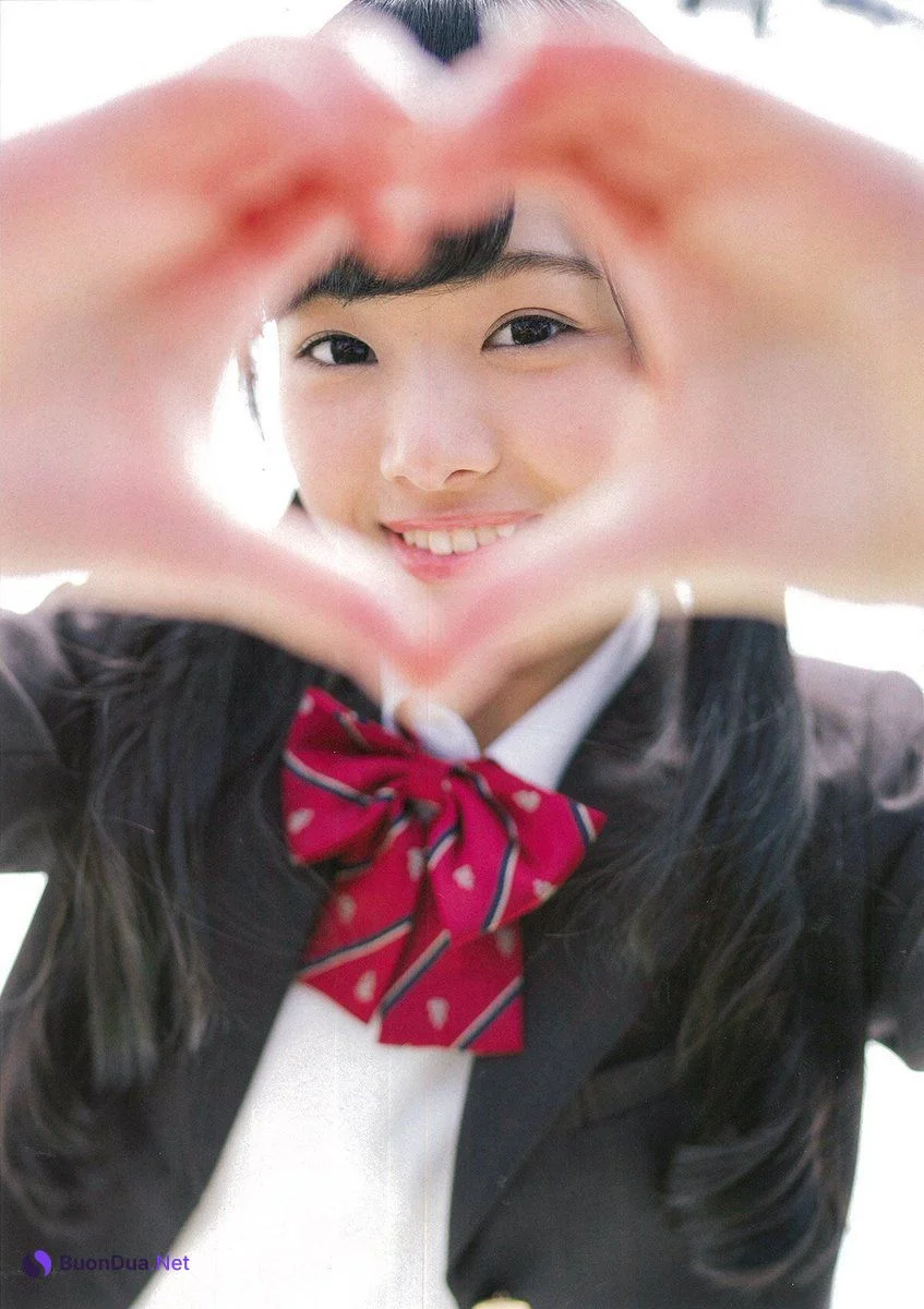 Hiyori Hamagishi 濱岸ひより, Graduation 2018 中学卒業 (TOKYO NEWS MOOK 699号) - Photo 5