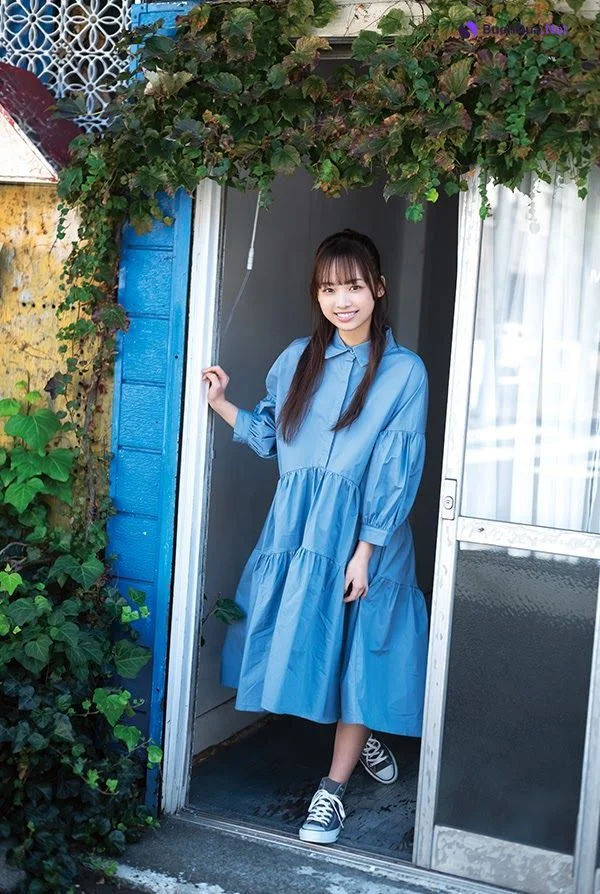 Hiyori Hamagishi 濱岸ひより, Young Gangan 2021 No.01 (ヤングガンガン 2021年1号) - Photo 7