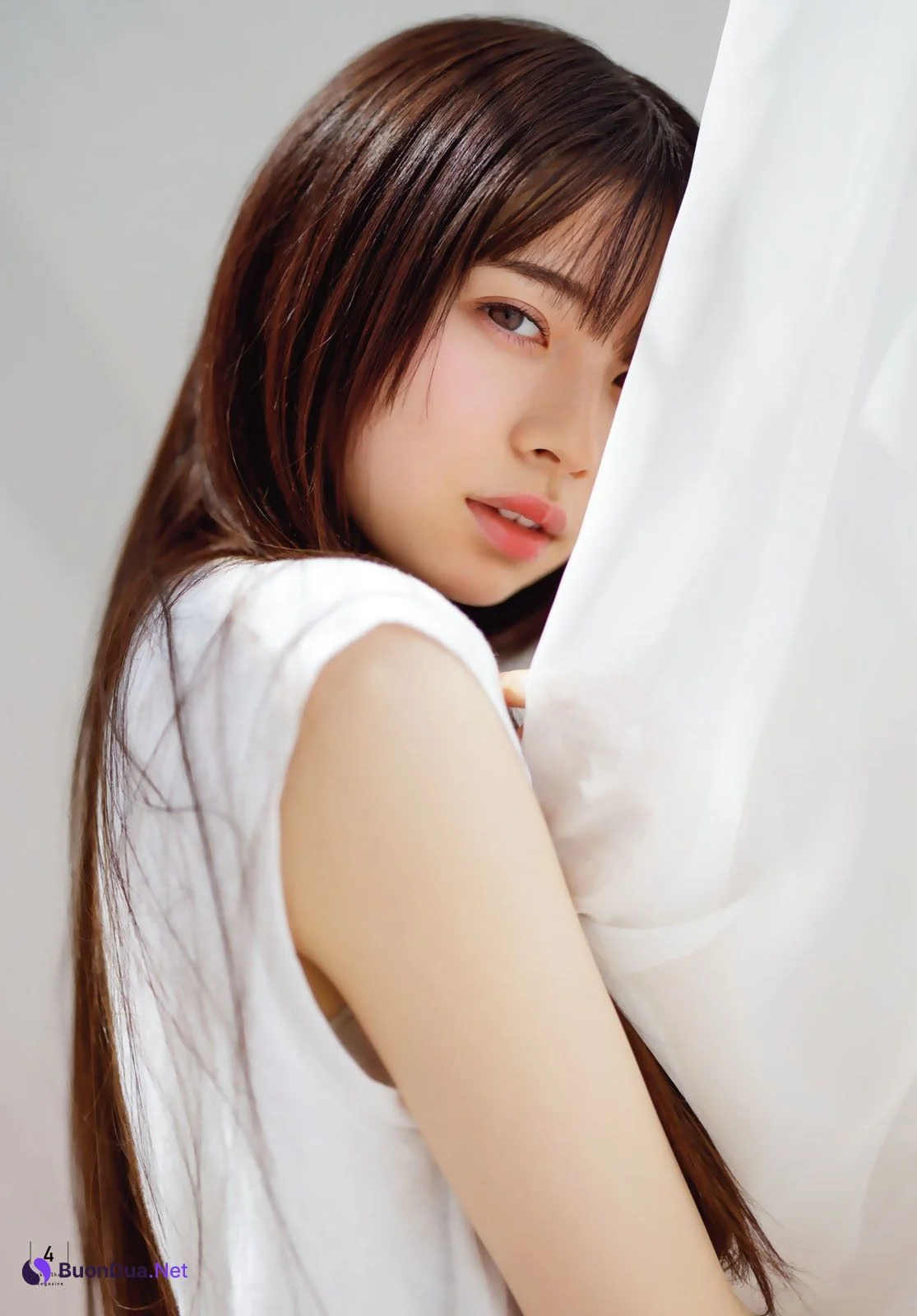 Hiyori Sakurada 桜田ひより, Shonen Magazine 2022 No.30 (週刊少年マガジン 2022年30号) - Photo 7