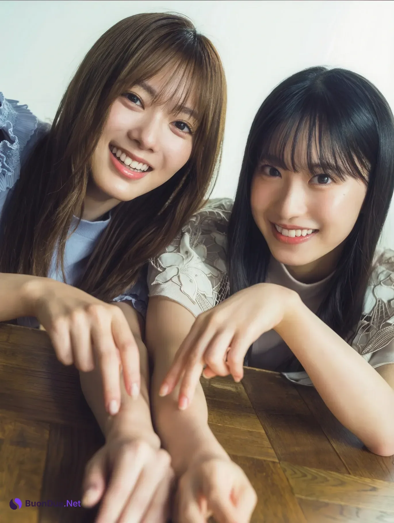 Hono Tamura 田村保乃, Yu Murai 村井優, FLASH 2025.12.02-09 (フラッシュ 2025年12月2-9日号) - Photo 4