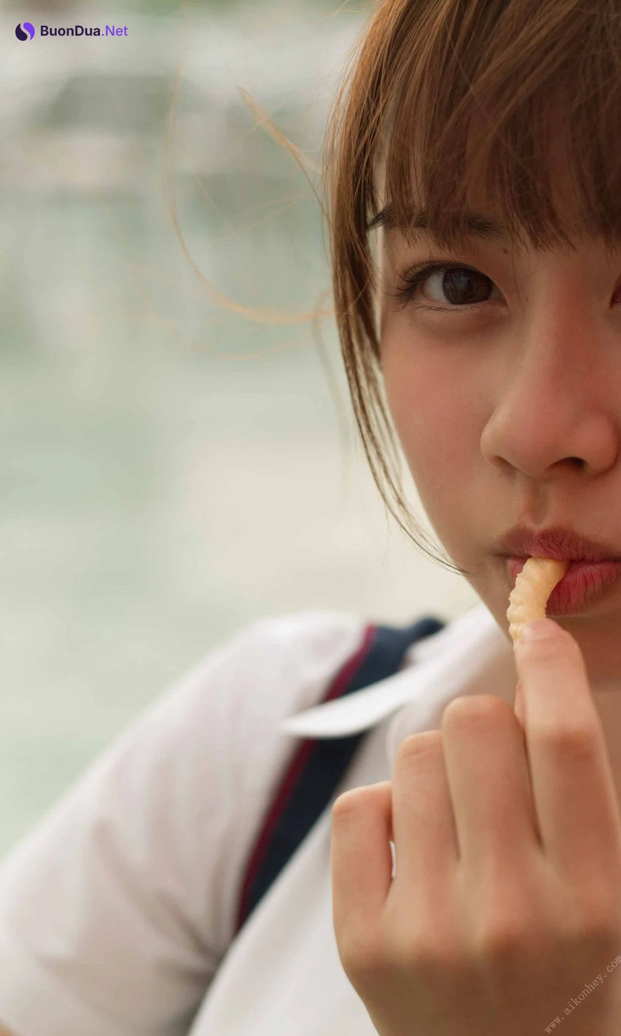Honoka Wakita 脇田穂乃香, 週プレ Photo Book 海の見える街 Set.02 - Photo 14
