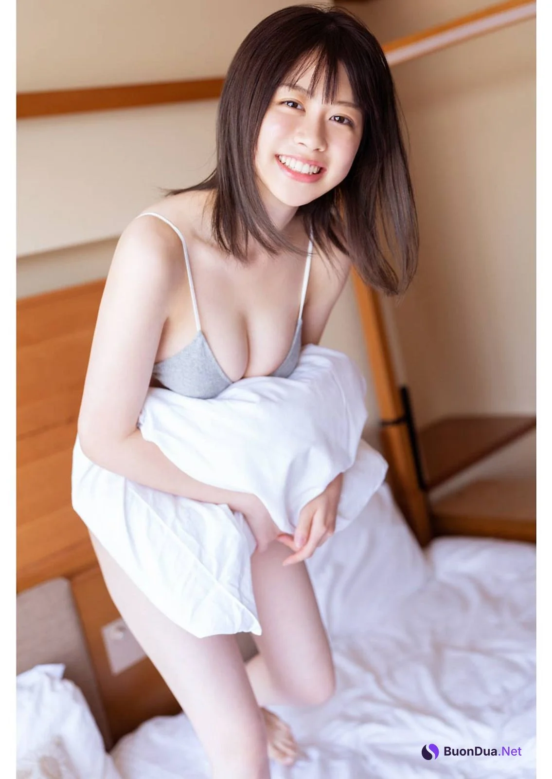 Honoka Wakita 脇田穂乃香, Young Gangan 2020 No.19 (ヤングガンガン 2020年19号) - 写真 8