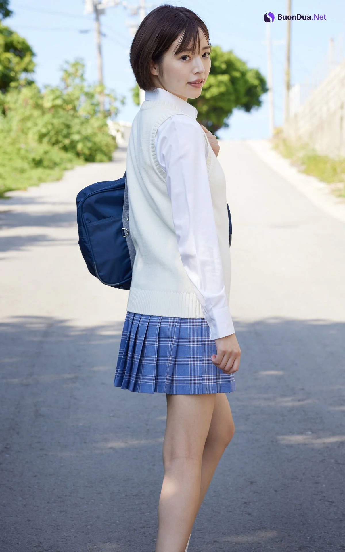 Hotaru Komori 小森ほたる, 写真集 スパイスビジュアル 『Kiss You』 Set.04 - Photo 2