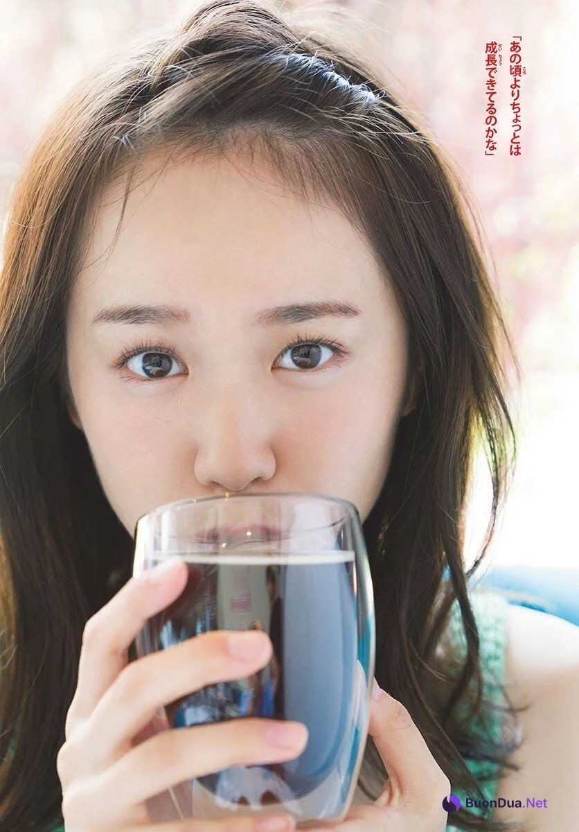 Ichika Osaki 尾碕真花, Shonen Sunday 2019 No.50 (少年サンデー 2019年50号) - Photo 4