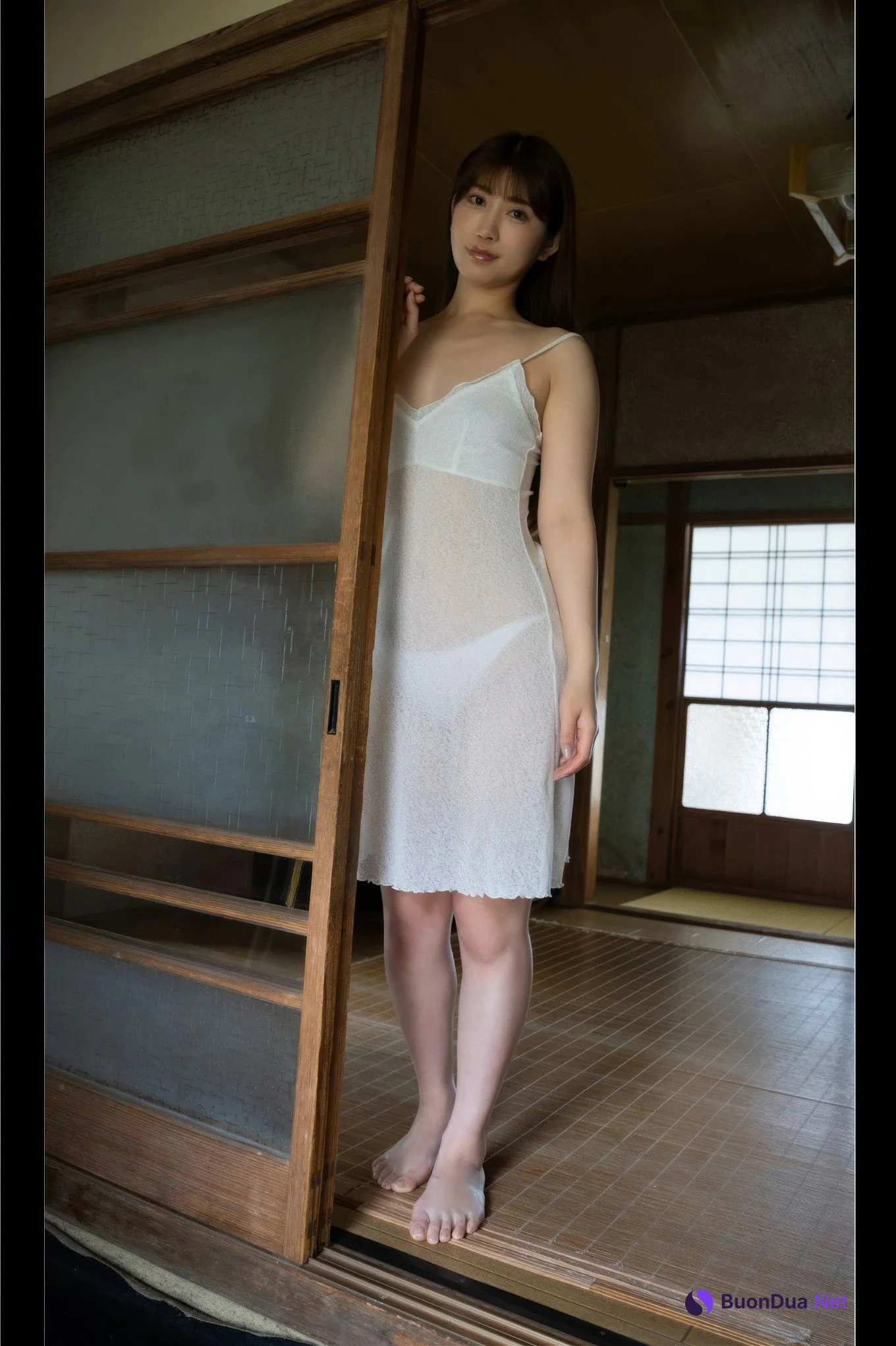 Ikumi Kohinata 小日向郁美, グラビア写真集 「美しいひと」 Set.01 - Photo 11