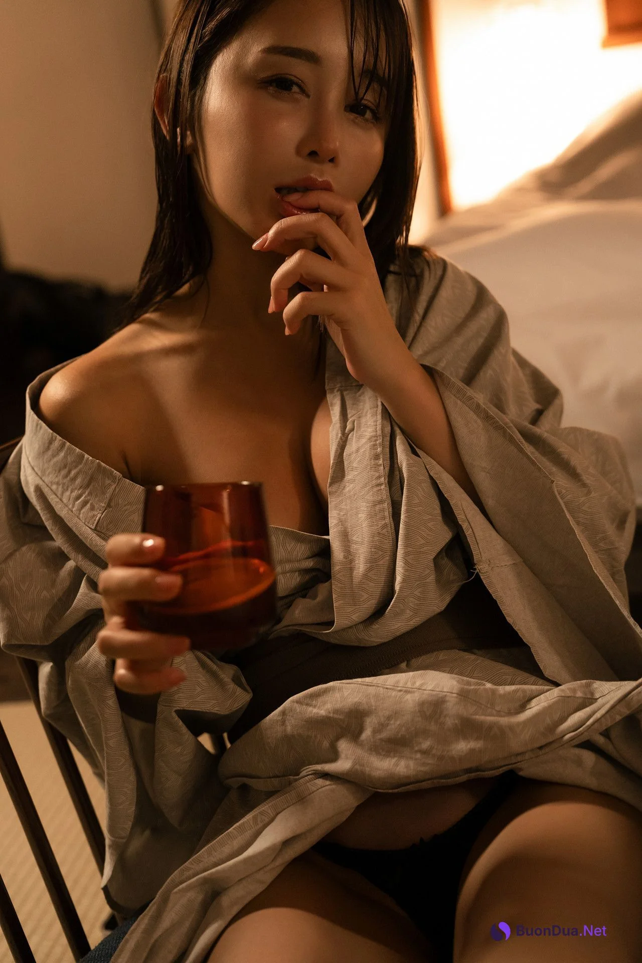Ikumi いくみ, デジタル写真集 『MITSU』 Set.01 - Photo 14