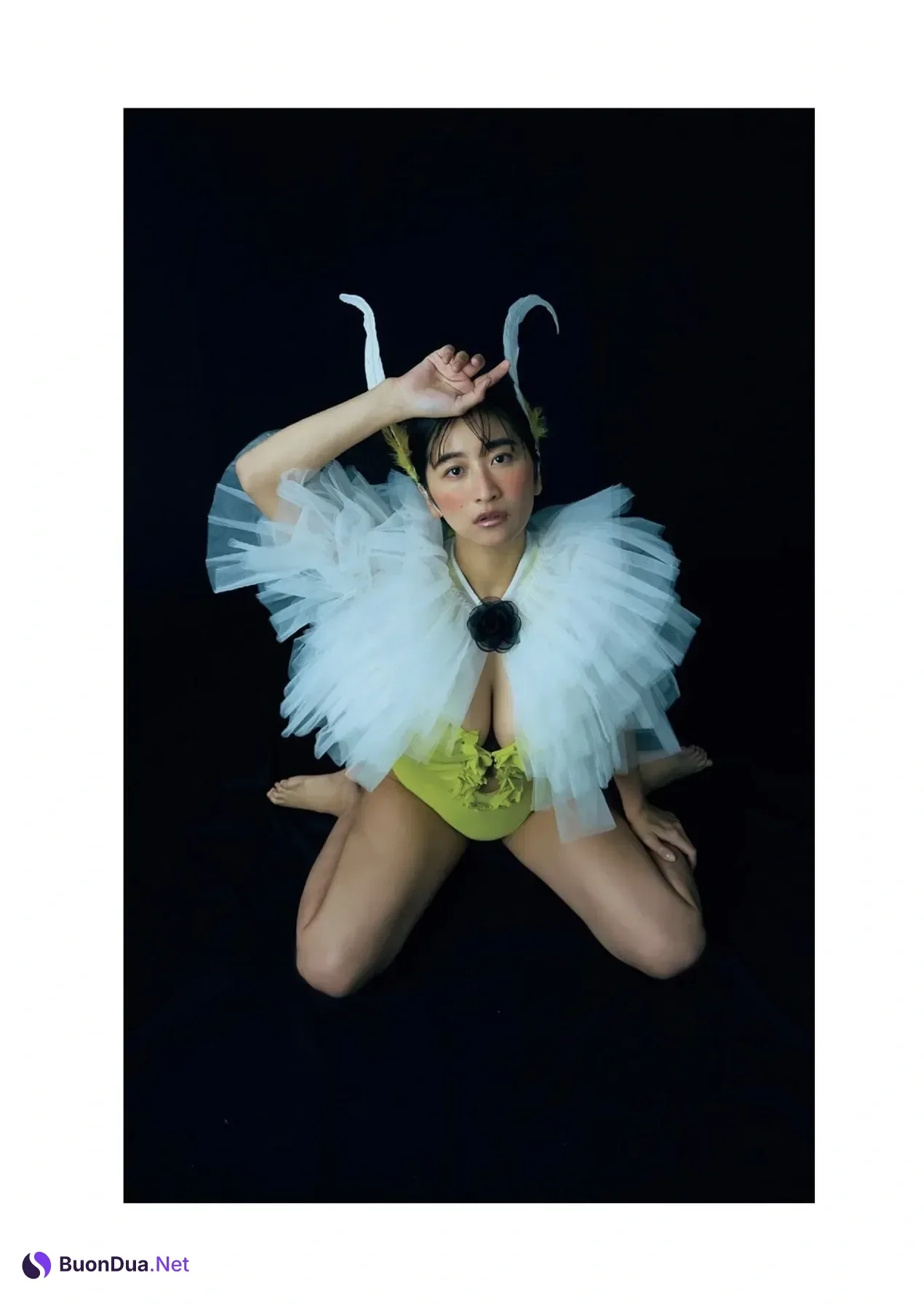 Ina Enohara 榎原依那, B.L.T. 写真集 Monster Round 4 - Photo 12