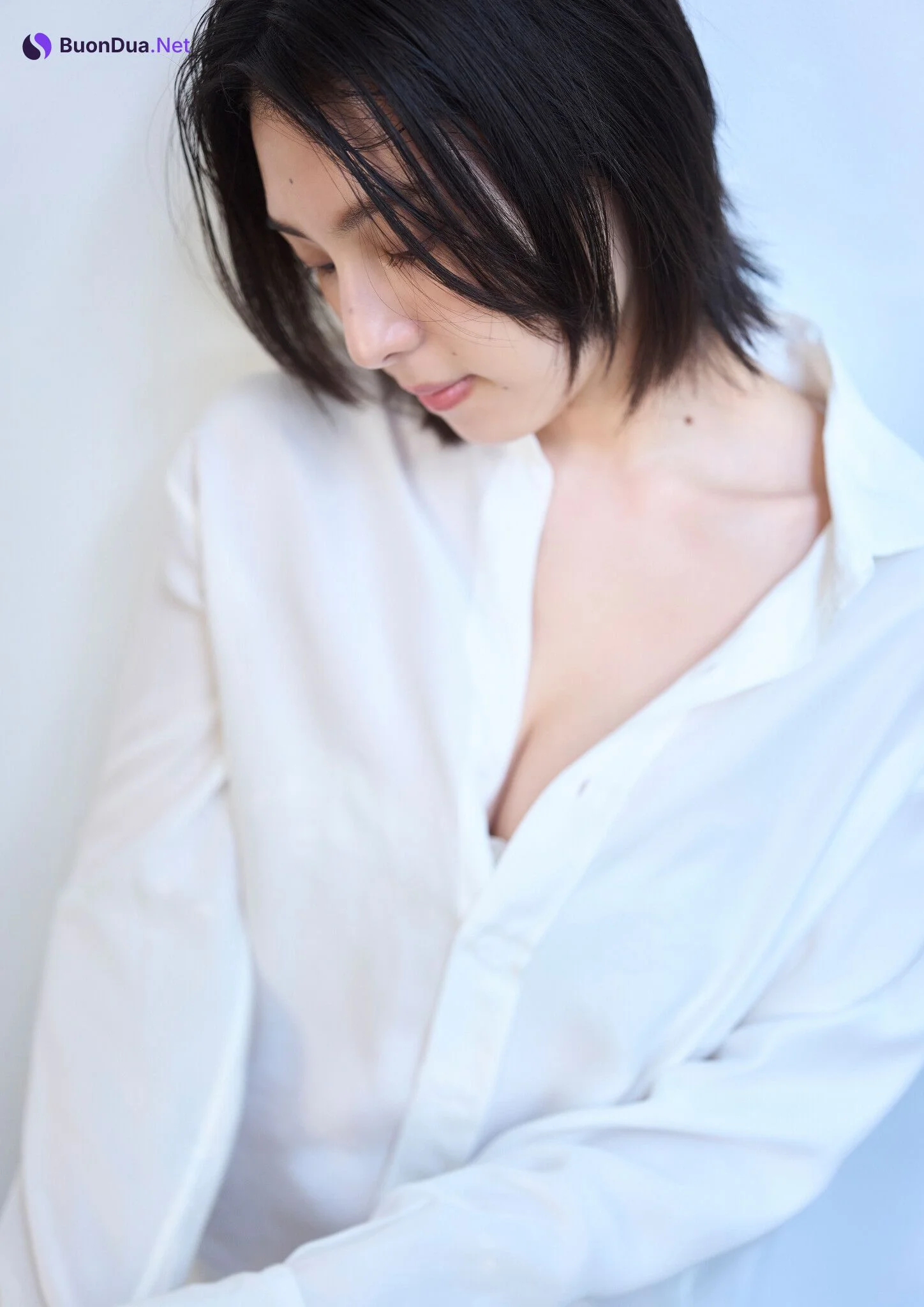 Iori Sagara 相楽伊織, BUBKAデジタル写真集 「背中から抱きしめて」 Set.02 - 写真 12